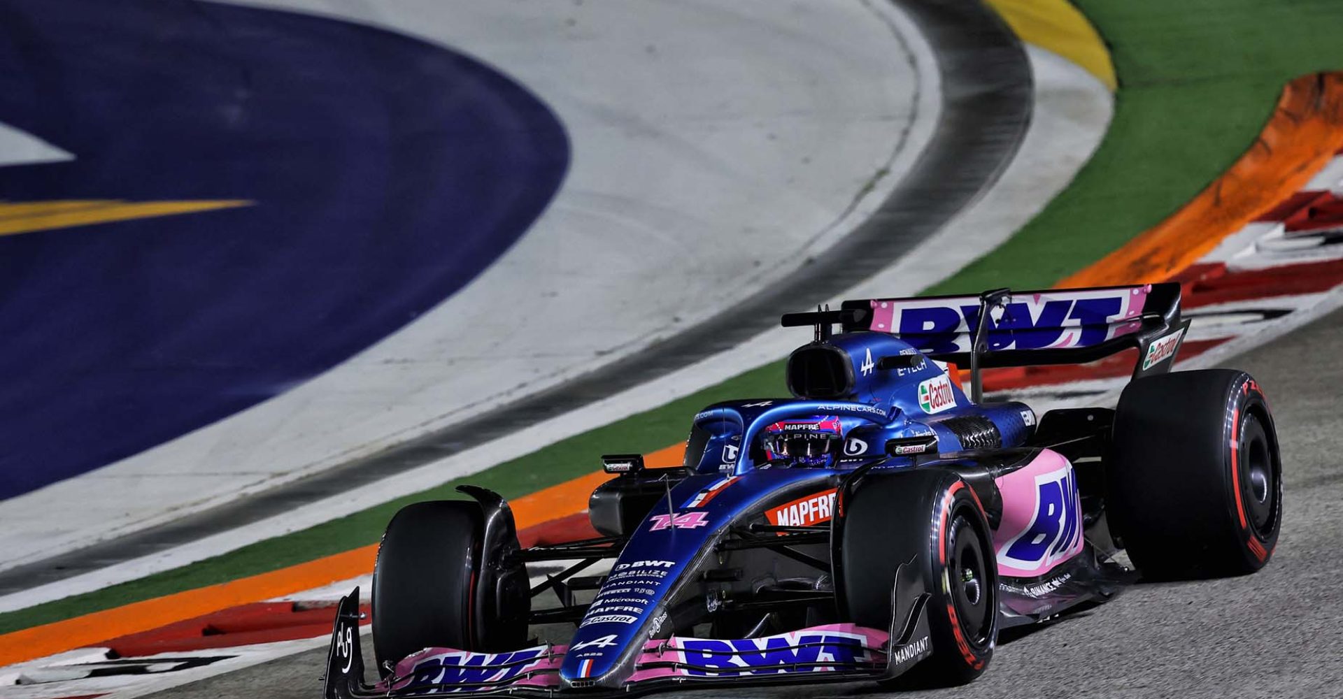 Fernando Alonso (ESP) Alpine F1 Team A522.  Singapore Grand Prix, Friday 30th September 2022. Marina Bay Street Circuit, Singapore.