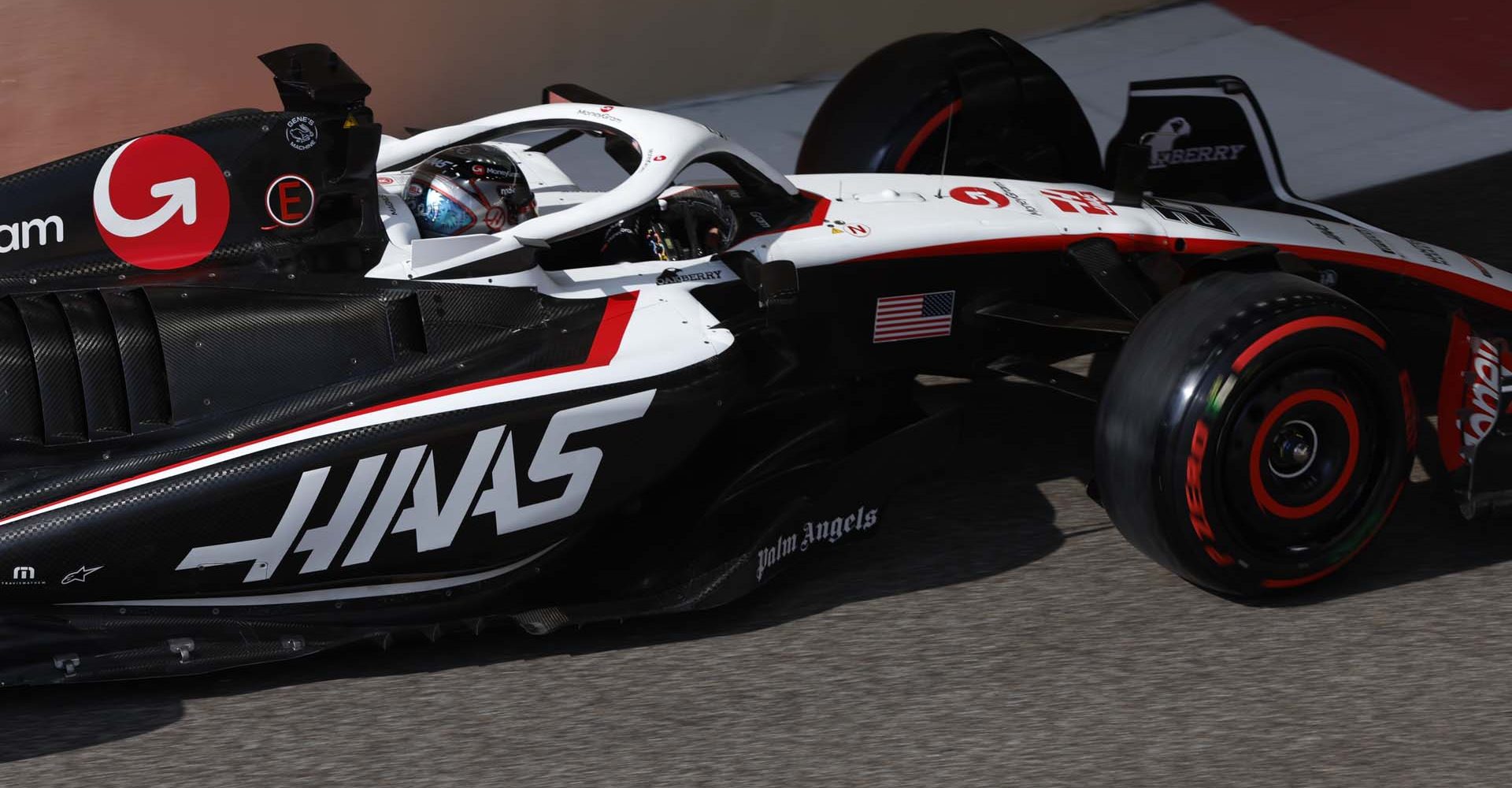 YAS MARINA CIRCUIT, UNITED ARAB EMIRATES - NOVEMBER 24: Kevin Magnussen, Haas VF-23 during the Abu Dhabi GP at Yas Marina Circuit on Friday November 24, 2023 in Abu Dhabi, United Arab Emirates. (Photo by Steven Tee / LAT Images)