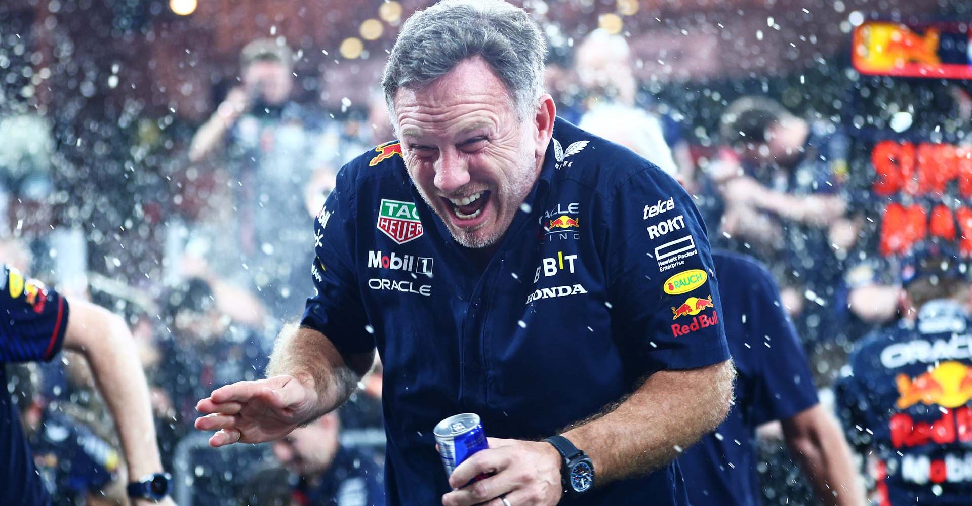 ABU DHABI, UNITED ARAB EMIRATES - NOVEMBER 26: Red Bull Racing Team Principal Christian Horner and the Red Bull Racing team celebrate in the Pitlane after the F1 Grand Prix of Abu Dhabi at Yas Marina Circuit on November 26, 2023 in Abu Dhabi, United Arab Emirates. (Photo by Clive Rose/Getty Images) // Getty Images / Red Bull Content Pool // SI202311260407 // Usage for editorial use only //