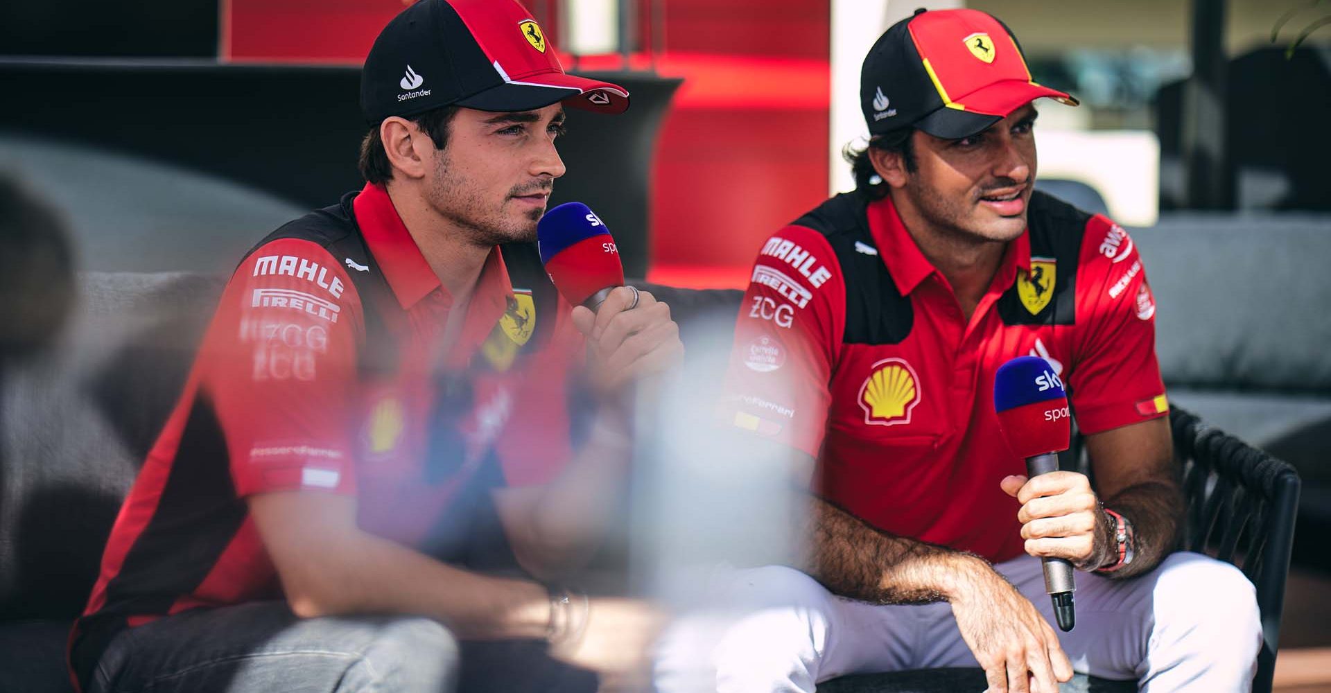 Charles Leclerc Carlos Sainz