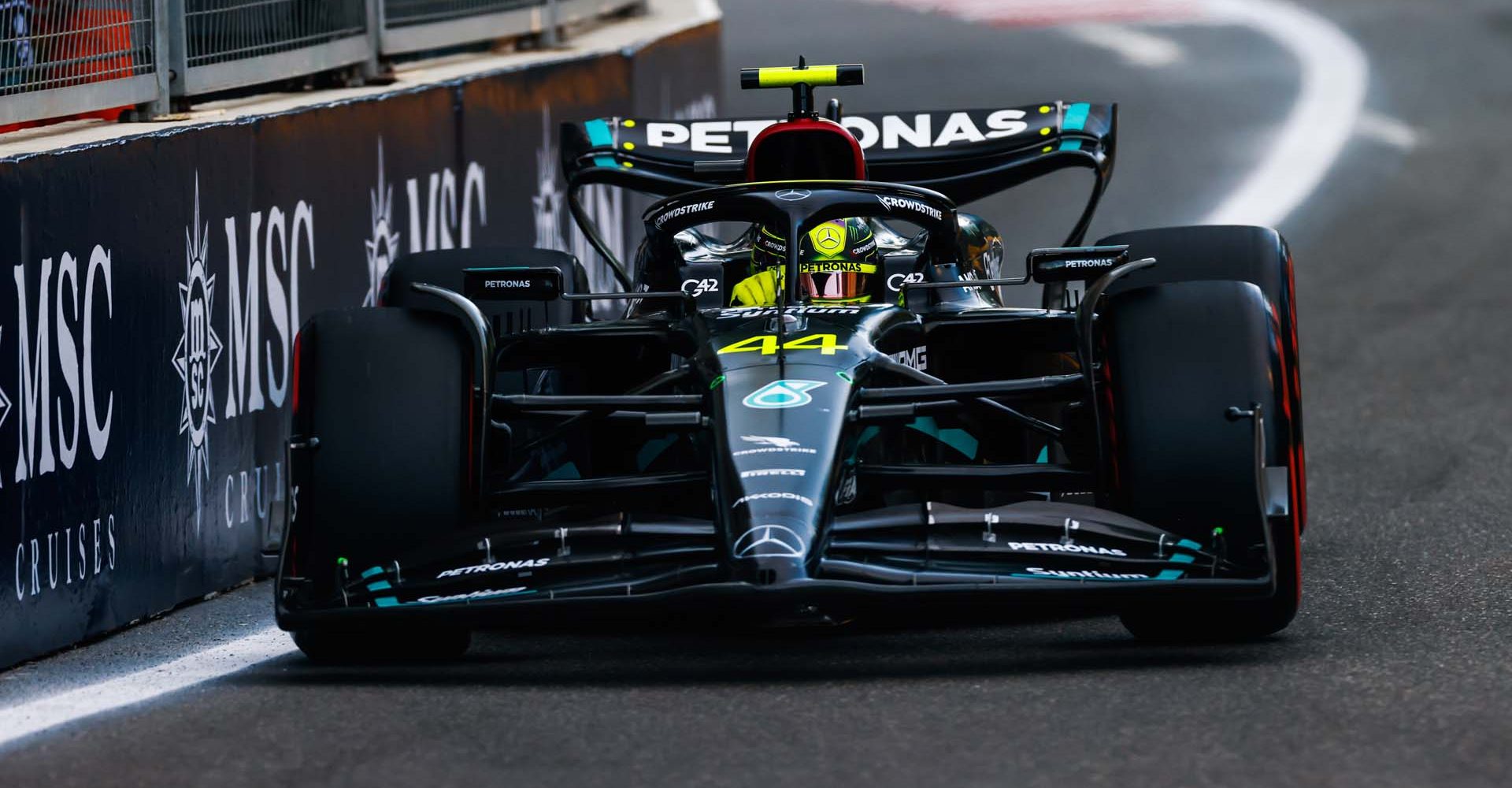 2023 Azerbaijan Grand Prix, Friday - LAT Images Lewis Hamilton