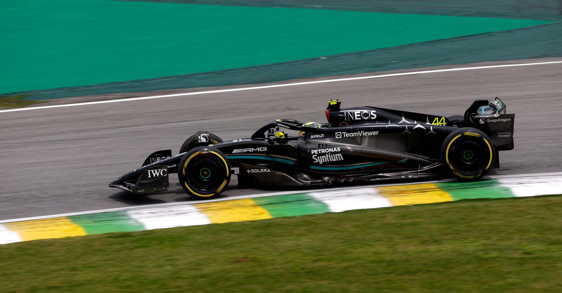 2023 Brazilian Grand Prix, Friday - Jiri Krenek Lewis Hamilton