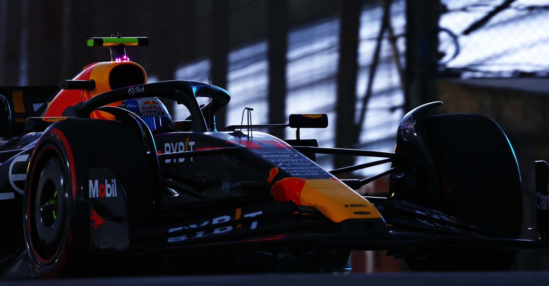 SAO PAULO, BRAZIL - NOVEMBER 03: Sergio Perez of Mexico driving the (11) Oracle Red Bull Racing RB19 on track during qualifying ahead of the F1 Grand Prix of Brazil at Autodromo Jose Carlos Pace on November 03, 2023 in Sao Paulo, Brazil. (Photo by Mark Thompson/Getty Images) // Getty Images / Red Bull Content Pool // SI202311031469 // Usage for editorial use only //