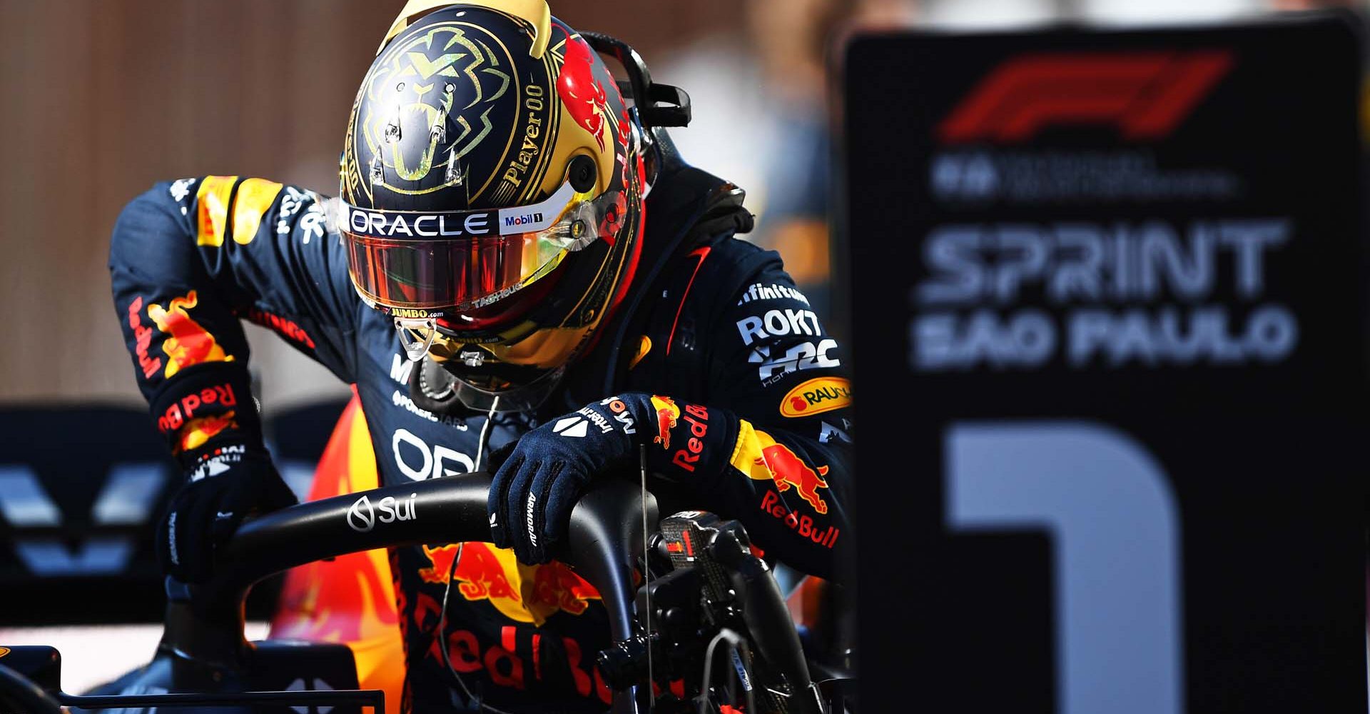 SAO PAULO, BRAZIL - NOVEMBER 04: Sprint winner Max Verstappen of the Netherlands and Oracle Red Bull Racing celebrates in parc ferme  during the Sprint ahead of the F1 Grand Prix of Brazil at Autodromo Jose Carlos Pace on November 04, 2023 in Sao Paulo, Brazil. (Photo by Rudy Carezzevoli/Getty Images) // Getty Images / Red Bull Content Pool // SI202311040360 // Usage for editorial use only //