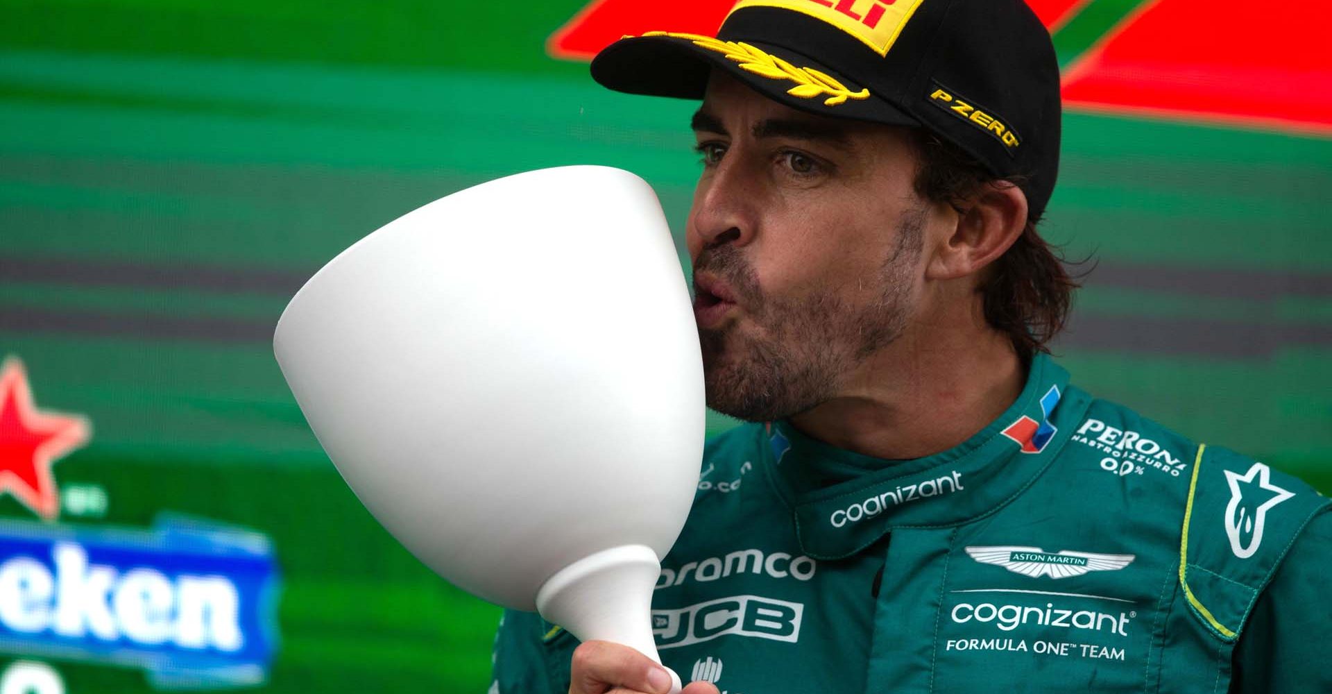 Portrait, Podium, Circuit Zandvoort, GP2313a, F1, GP, Netherlands
Fernando Alonso, Aston Martin F1 Team, 2nd position, with his trophy