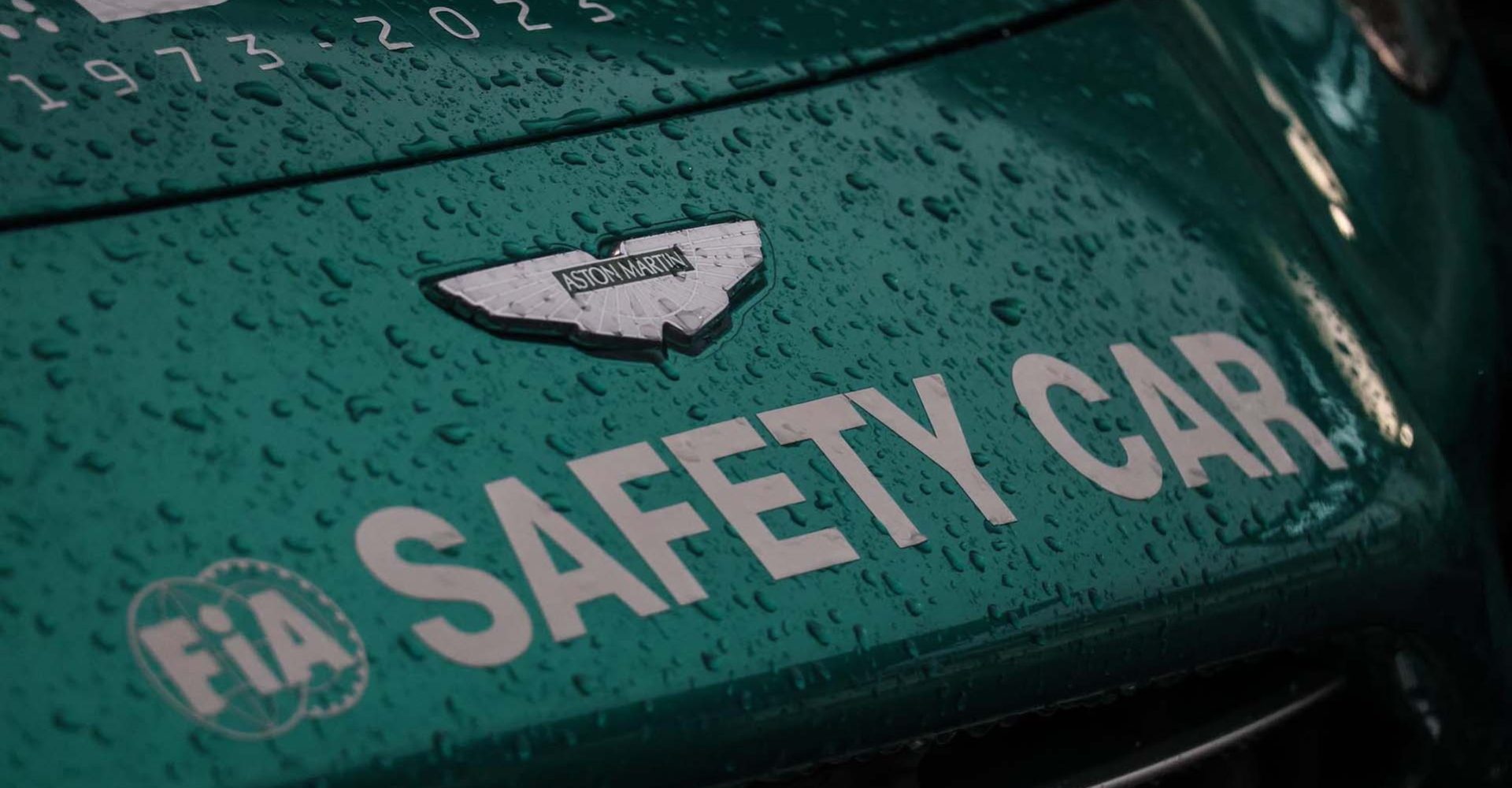 Safety Car Aston Martin