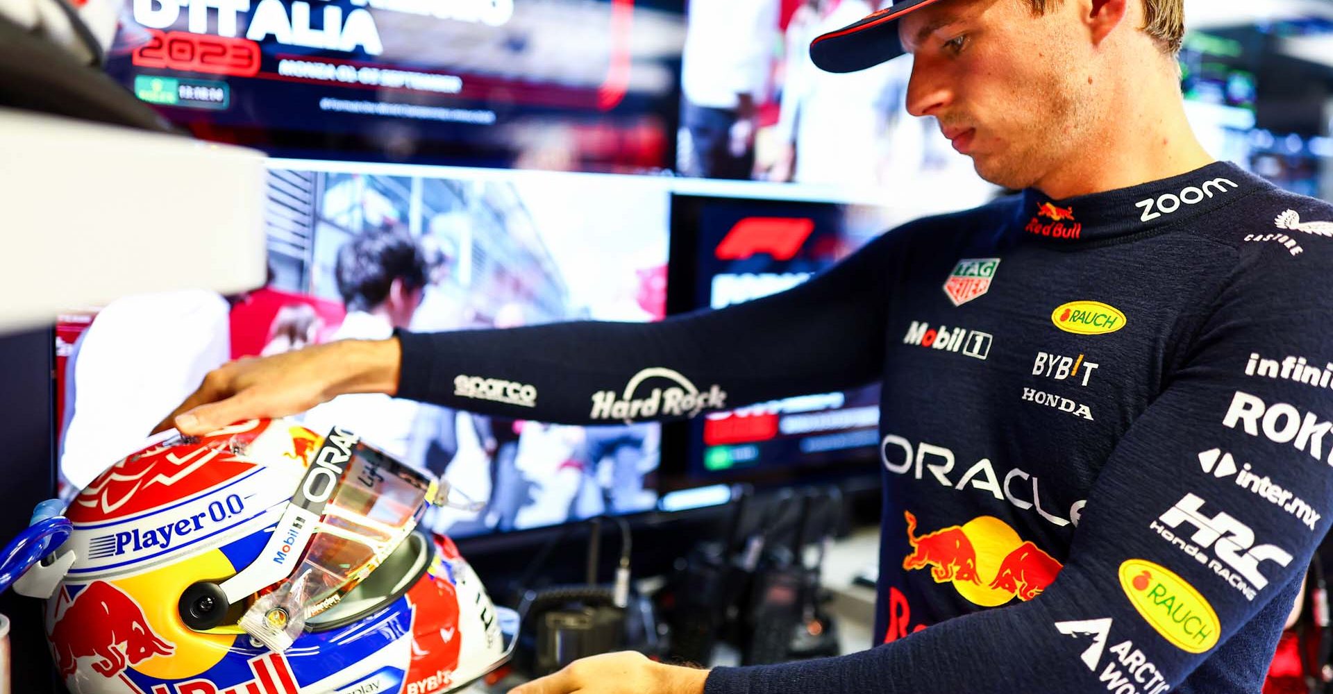 MONZA, ITALY - SEPTEMBER 01: Max Verstappen of the Netherlands and Oracle Red Bull Racing prepares to drive in the garage during practice ahead of the F1 Grand Prix of Italy at Autodromo Nazionale Monza on September 01, 2023 in Monza, Italy. (Photo by Mark Thompson/Getty Images) // Getty Images / Red Bull Content Pool // SI202309010342 // Usage for editorial use only //