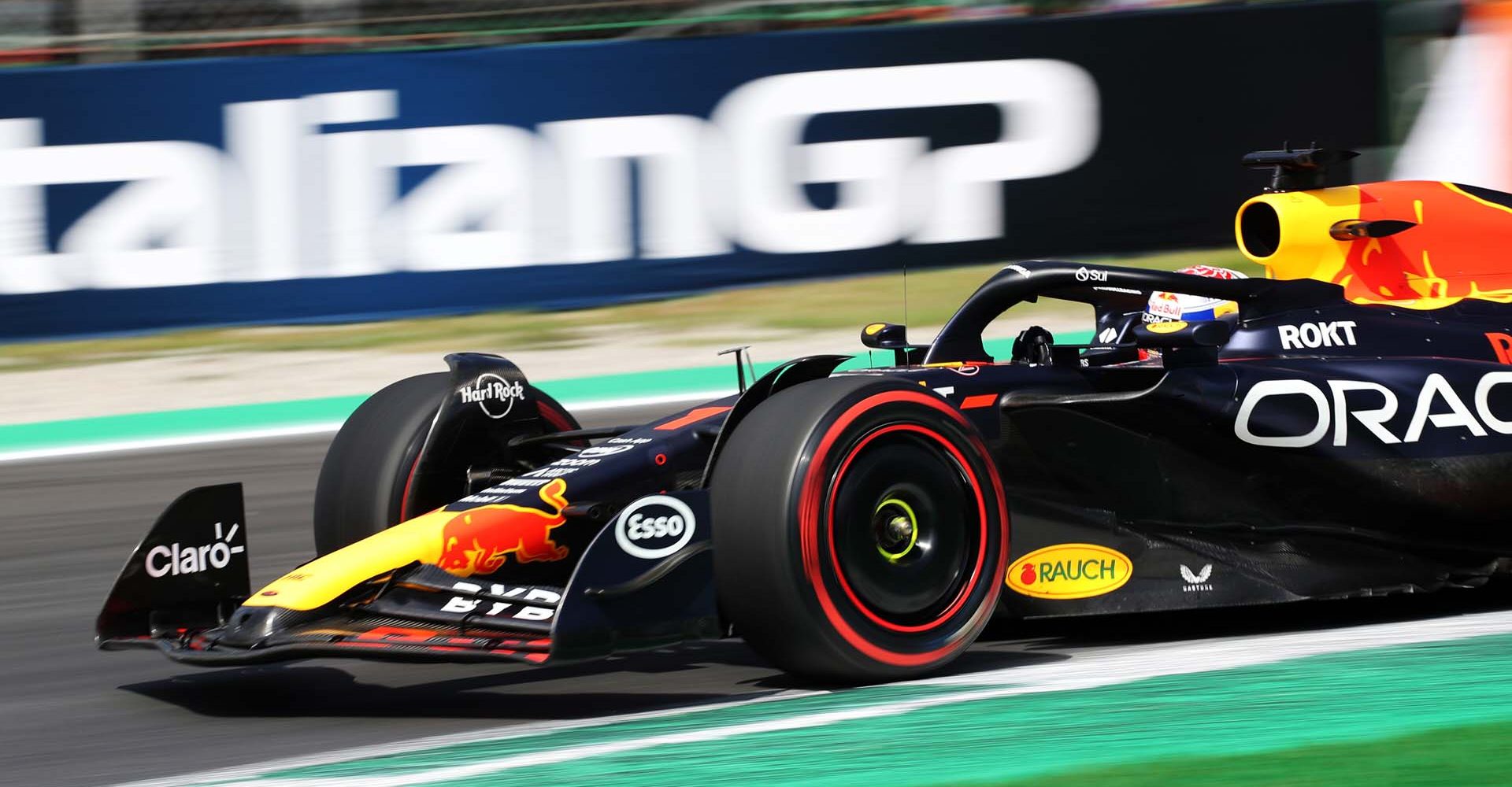 MONZA, ITALY - SEPTEMBER 02: Max Verstappen of the Netherlands driving the (1) Oracle Red Bull Racing RB19 on track during final practice ahead of the F1 Grand Prix of Italy at Autodromo Nazionale Monza on September 02, 2023 in Monza, Italy. (Photo by Peter Fox/Getty Images) // Getty Images / Red Bull Content Pool // SI202309020180 // Usage for editorial use only //