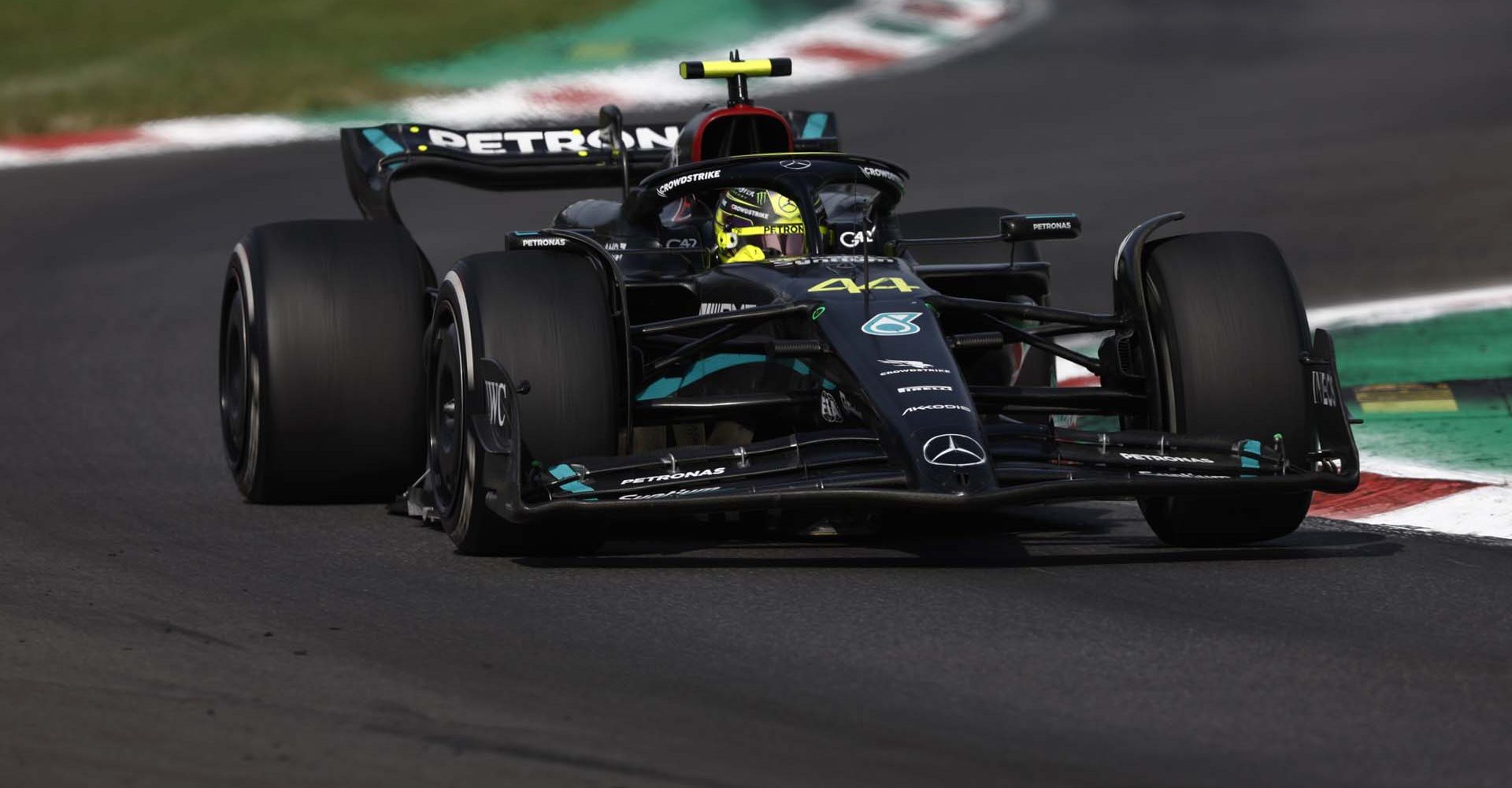 2023 Italian Grand Prix, Sunday - LAT Images Lewis Hamilton