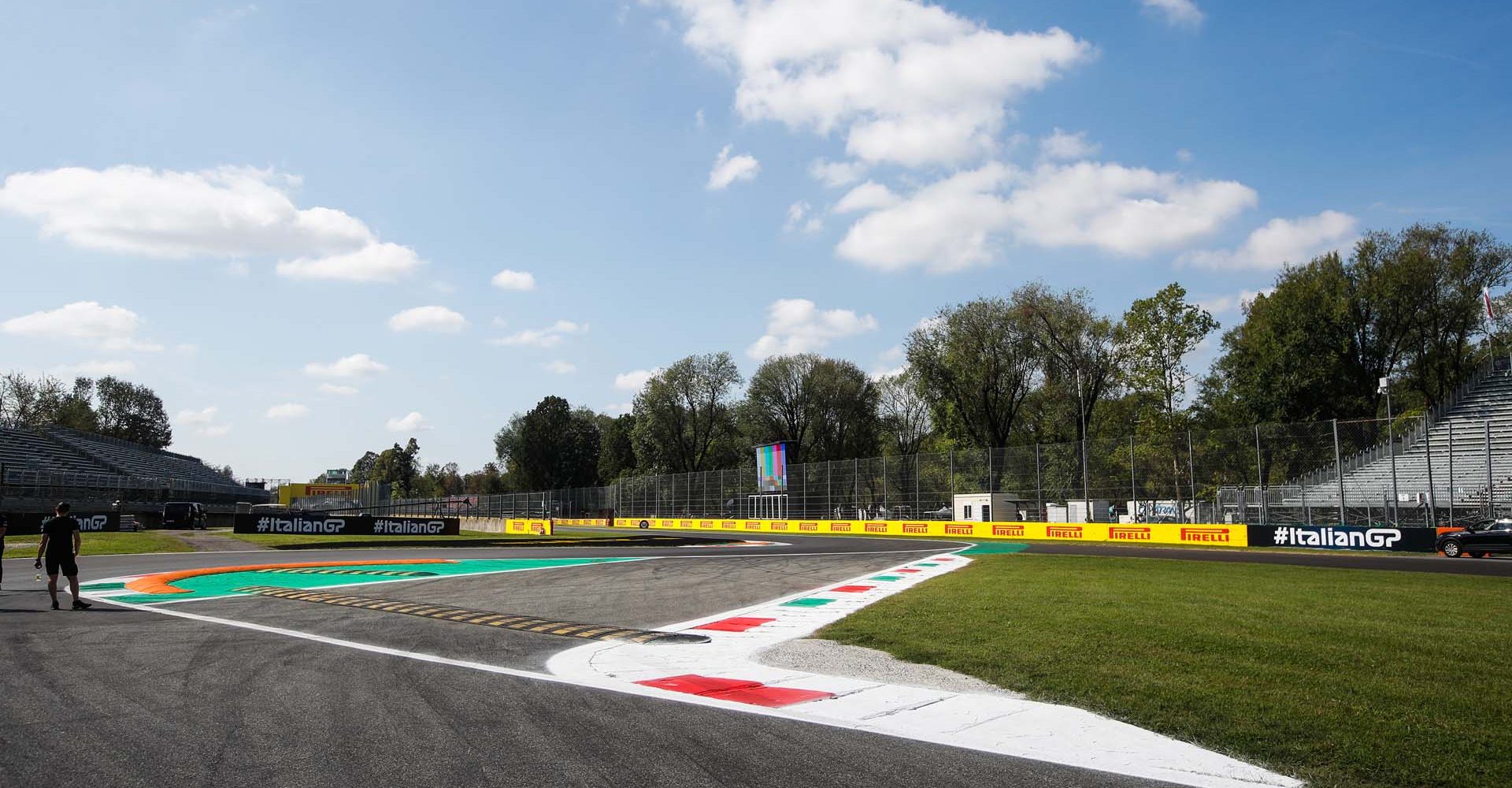 AUTODROMO NAZIONALE MONZA, ITALY - AUGUST 31: Pirelli trackside branding during the Italian GP at Autodromo Nazionale Monza on Thursday August 31, 2023 in Monza, Italy. (Photo by Jake Grant / LAT Images)