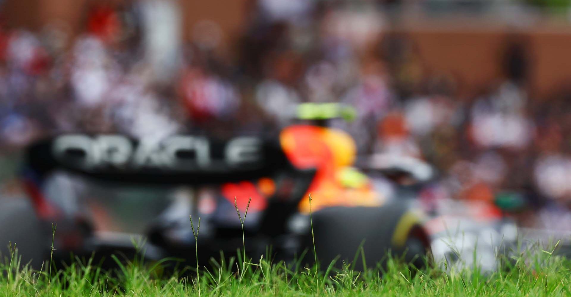 SUZUKA, JAPAN - SEPTEMBER 22: Sergio Perez of Mexico driving the (11) Oracle Red Bull Racing RB19 on track during practice ahead of the F1 Grand Prix of Japan at Suzuka International Racing Course on September 22, 2023 in Suzuka, Japan. (Photo by Mark Thompson/Getty Images) // Getty Images / Red Bull Content Pool // SI202309220537 // Usage for editorial use only //