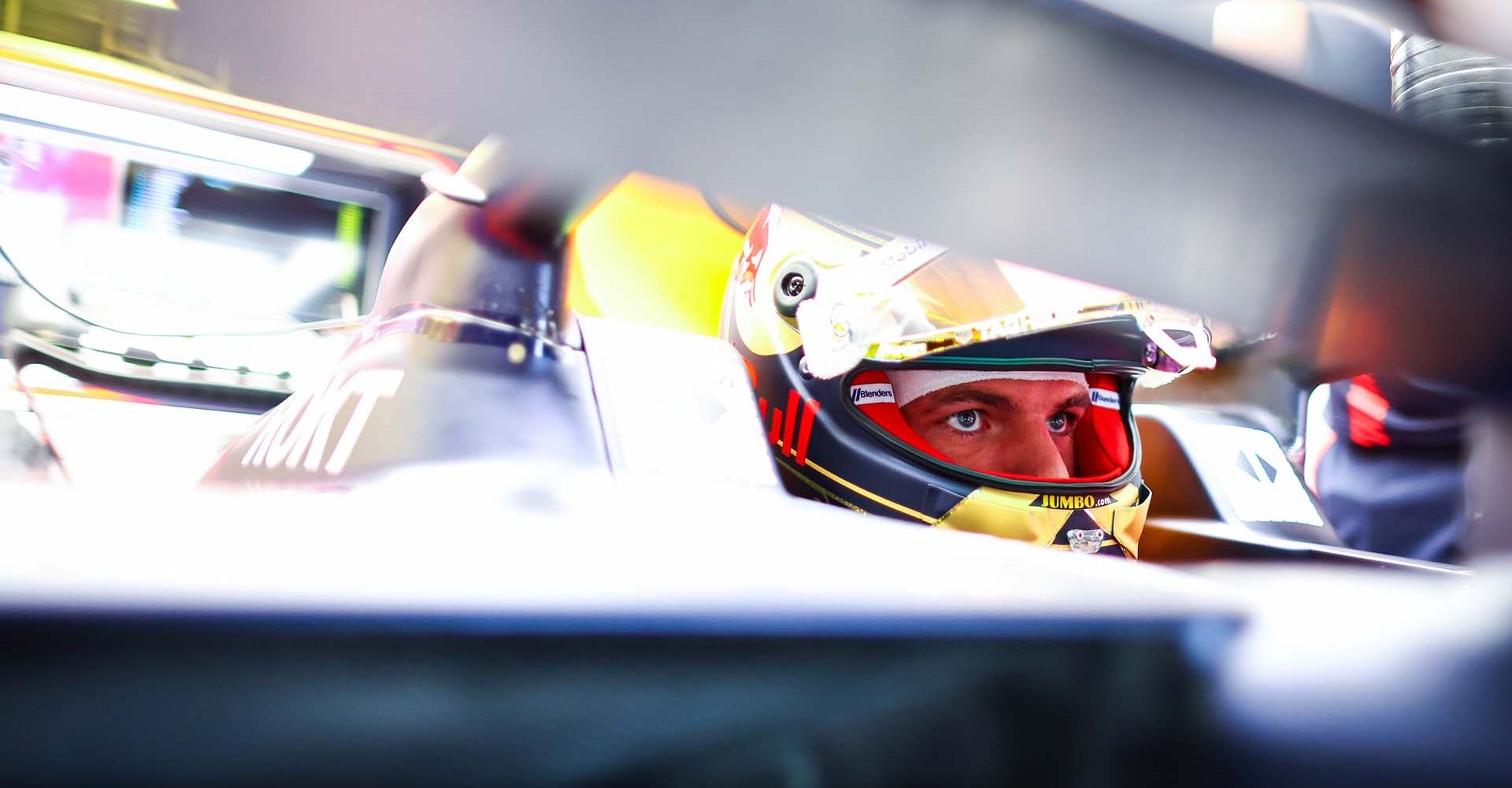 MEXICO CITY, MEXICO - OCTOBER 27: Max Verstappen of the Netherlands driving the (1) Oracle Red Bull Racing RB19 prepares to drive in the garage  during practice ahead of the F1 Grand Prix of Mexico at Autodromo Hermanos Rodriguez on October 27, 2023 in Mexico City, Mexico. (Photo by Mark Thompson/Getty Images) // Getty Images / Red Bull Content Pool // SI202310271432 // Usage for editorial use only //