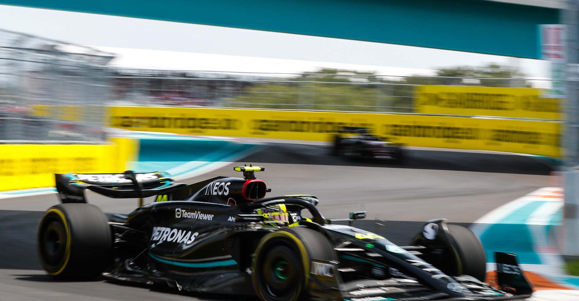 2023 Miami Grand Prix, Friday - LAT Images Lewis Hamilton