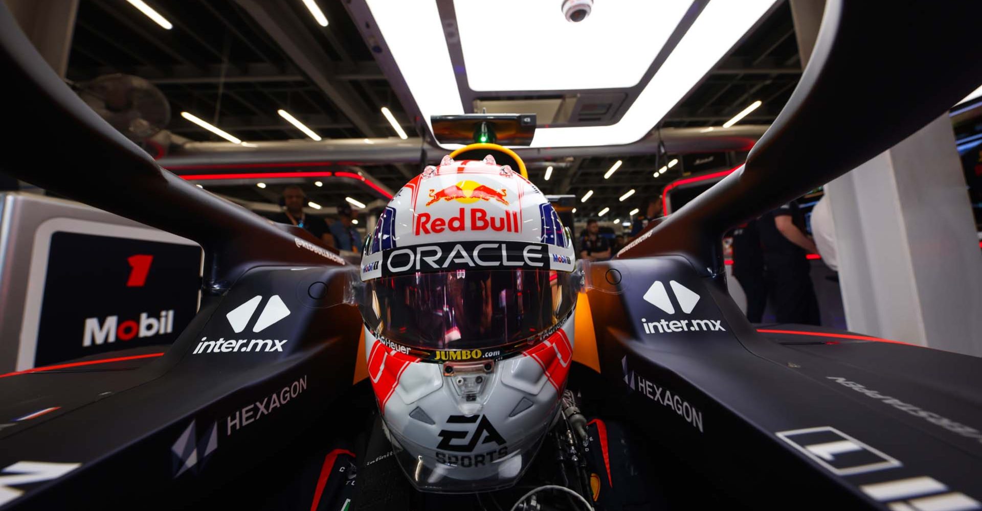 JEDDAH, SAUDI ARABIA - MARCH 17: Max Verstappen of the Netherlands and Oracle Red Bull Racing prepares to drive in the garage during practice ahead of the F1 Grand Prix of Saudi Arabia at Jeddah Corniche Circuit on March 17, 2023 in Jeddah, Saudi Arabia. (Photo by Mark Thompson/Getty Images)