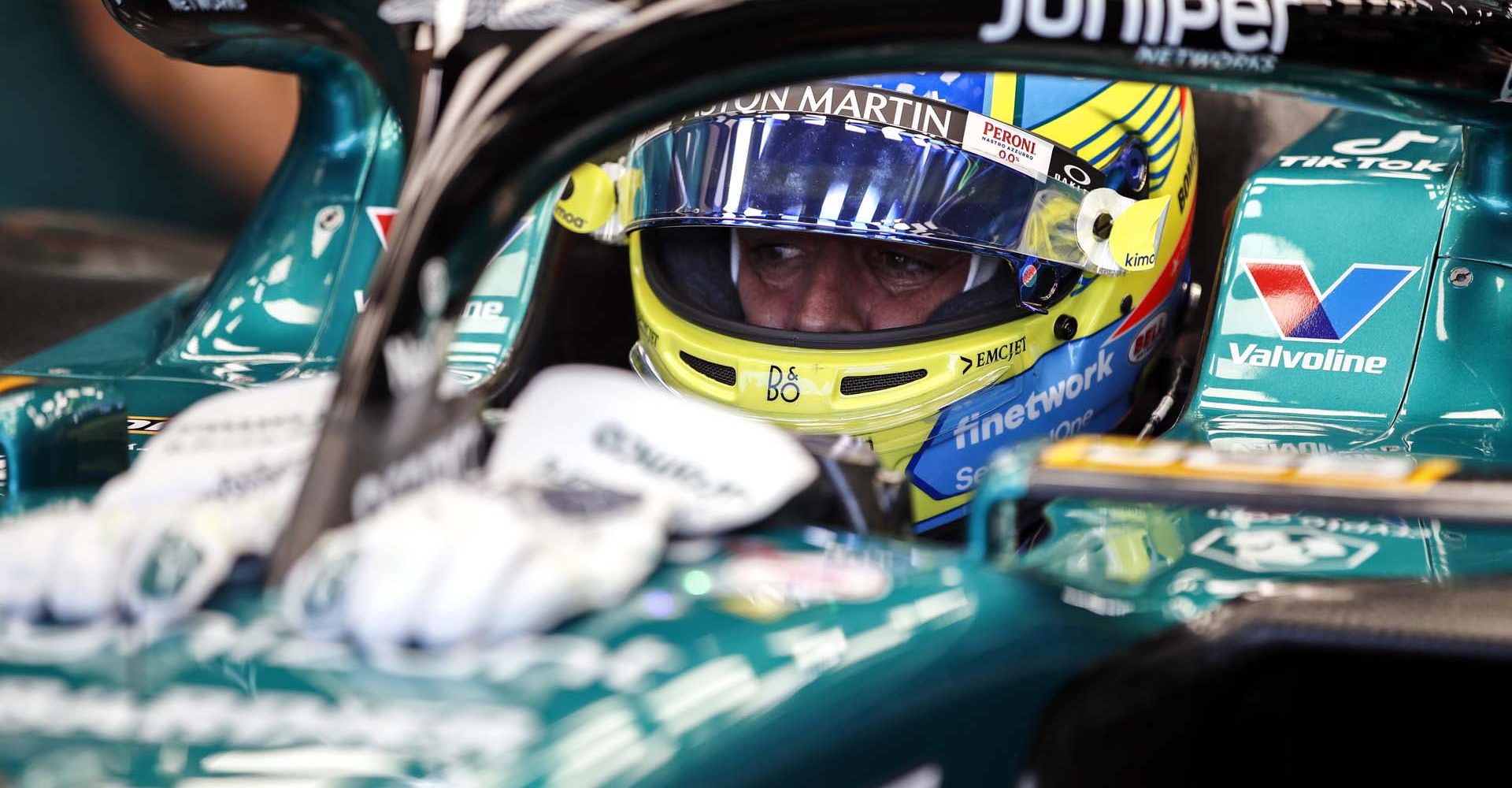 Portrait, Helmets, Marina Bay Circuit, GP2315a, F1, GP, Singapore
Fernando Alonso, Aston Martin F1 Team