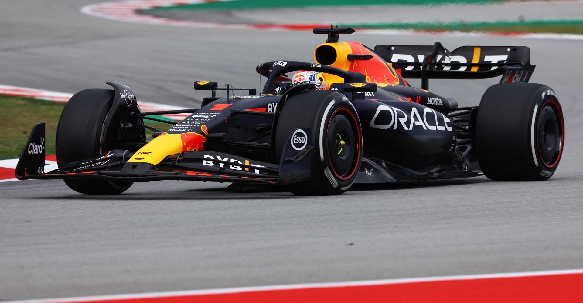 BARCELONA, SPAIN - JUNE 04: Max Verstappen of the Netherlands driving the (1) Oracle Red Bull Racing RB19  on track during the F1 Grand Prix of Spain at Circuit de Barcelona-Catalunya on June 04, 2023 in Barcelona, Spain. (Photo by Mark Thompson/Getty Images)