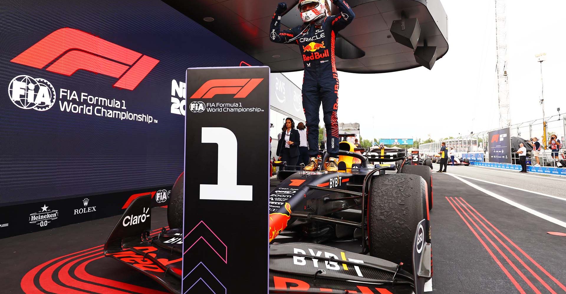 BARCELONA, SPAIN - JUNE 04: Race winner Max Verstappen of the Netherlands and Oracle Red Bull Racing celebrates in parc ferme during the F1 Grand Prix of Spain at Circuit de Barcelona-Catalunya on June 04, 2023 in Barcelona, Spain. (Photo by Mark Thompson/Getty Images)