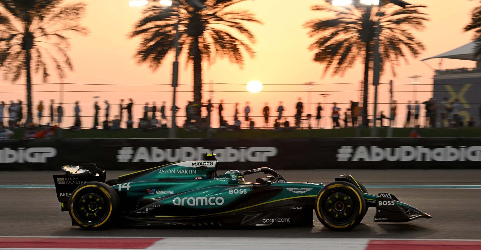 YAS MARINA CIRCUIT, UNITED ARAB EMIRATES - DECEMBER 06: Fernando Alonso, Aston Martin AMR24 during the Abu Dhabi GP at Yas Marina Circuit on Friday December 06, 2024 in Abu Dhabi, United Arab Emirates. (Photo by Mark Sutton / LAT Images)