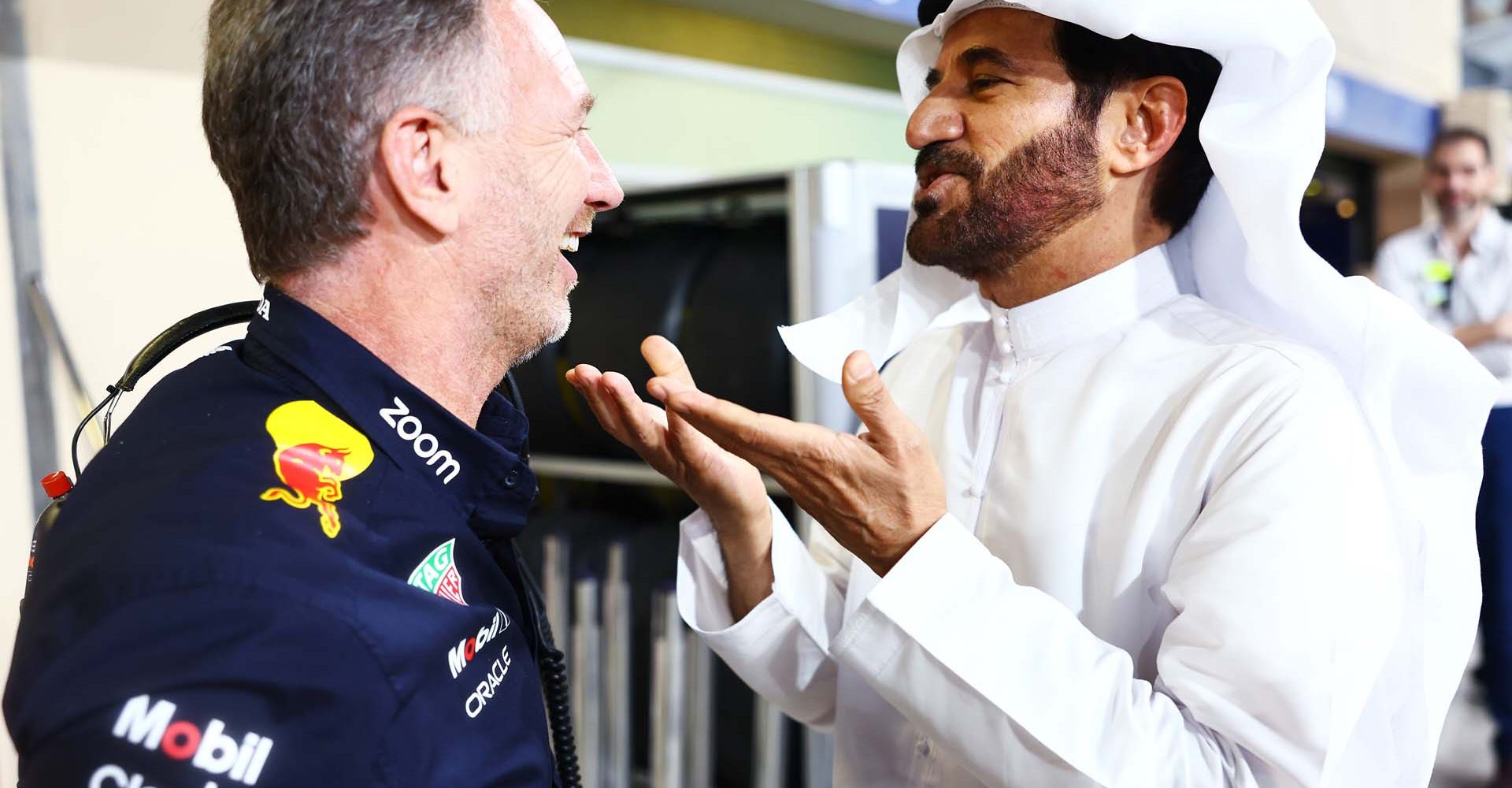 ABU DHABI, UNITED ARAB EMIRATES - DECEMBER 07: Oracle Red Bull Racing Team Principal Christian Horner and Mohammed ben Sulayem, FIA President, talk in the Pitlane during qualifying ahead of the F1 Grand Prix of Abu Dhabi at Yas Marina Circuit on December 07, 2024 in Abu Dhabi, United Arab Emirates. (Photo by Mark Thompson/Getty Images) // Getty Images / Red Bull Content Pool // SI202412070175 // Usage for editorial use only //