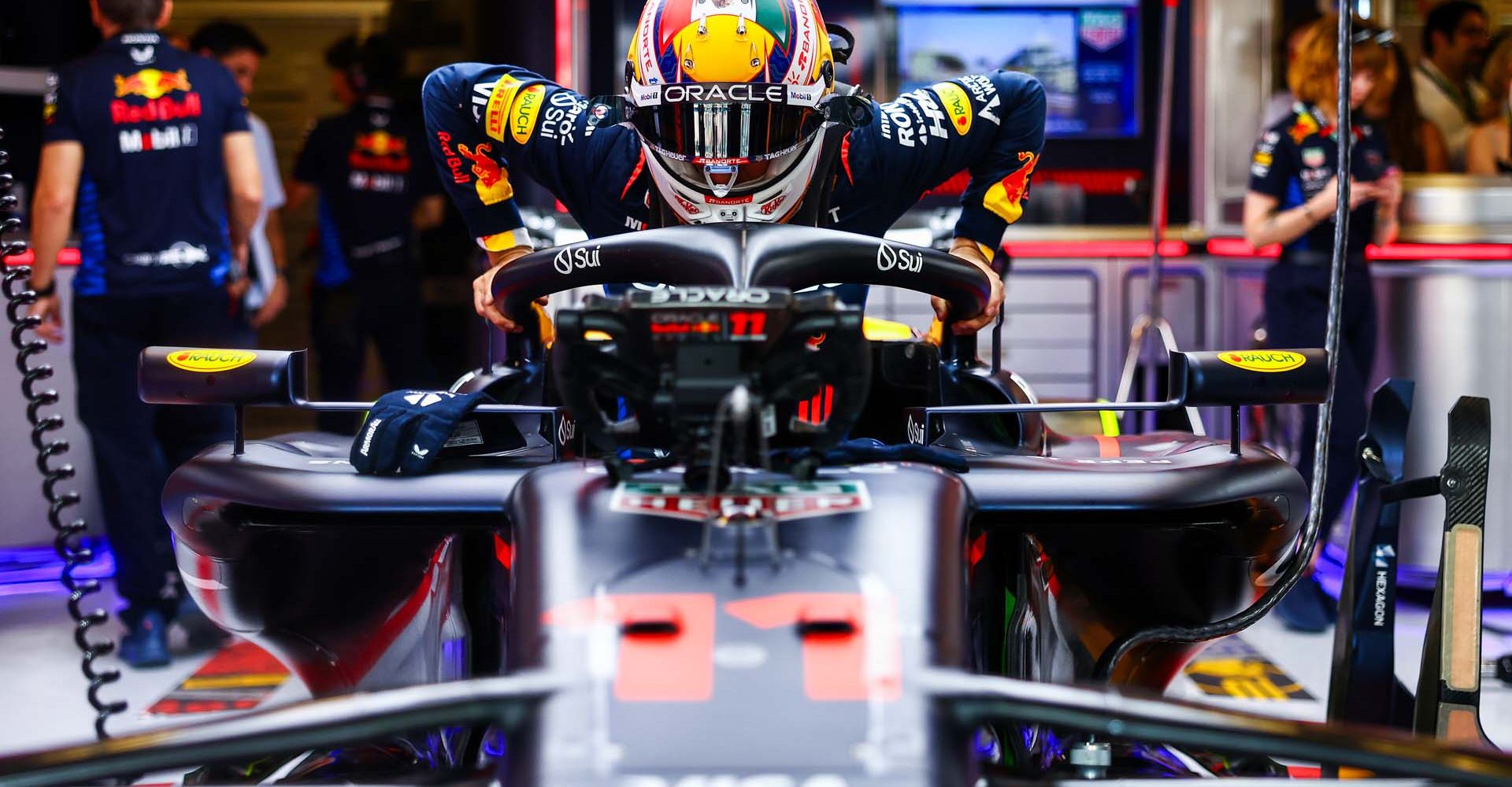 ABU DHABI, UNITED ARAB EMIRATES - DECEMBER 08: Sergio Perez of Mexico and Oracle Red Bull Racing prepares to drive in the garage prior to the F1 Grand Prix of Abu Dhabi at Yas Marina Circuit on December 08, 2024 in Abu Dhabi, United Arab Emirates. (Photo by Mark Thompson/Getty Images) // Getty Images / Red Bull Content Pool // SI202412080135 // Usage for editorial use only //