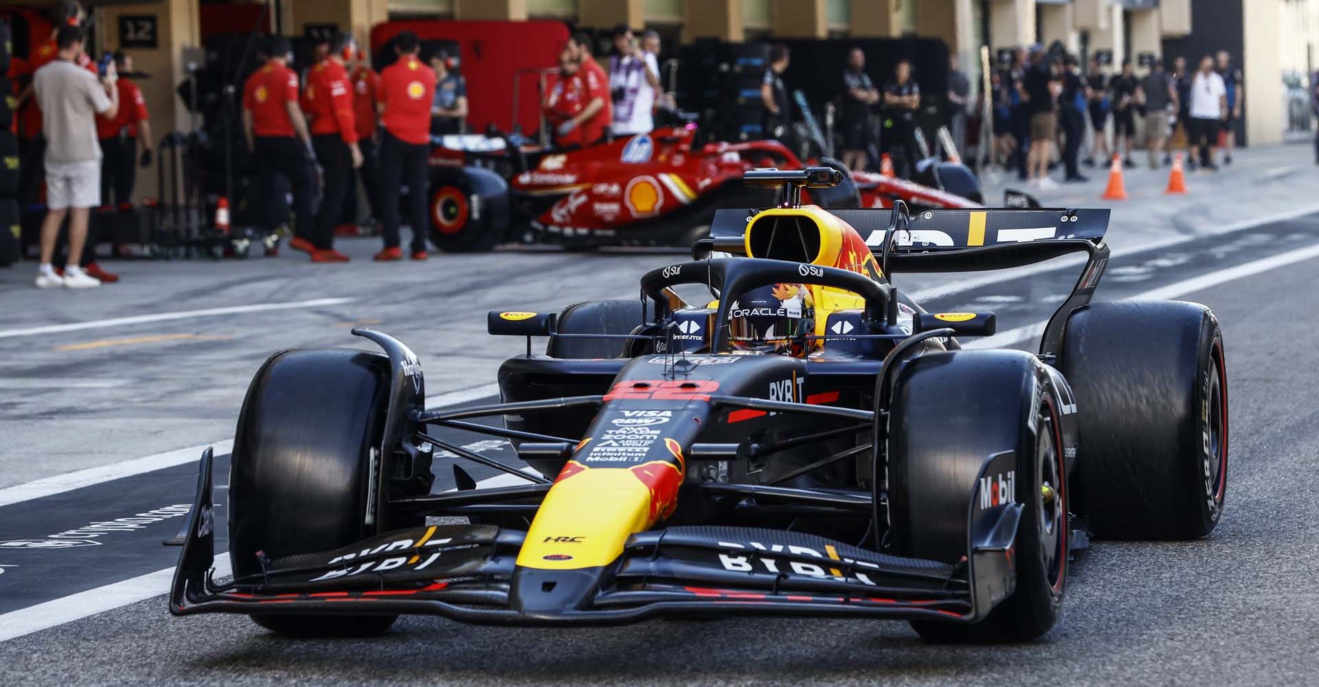 YAS MARINA CIRCUIT, UNITED ARAB EMIRATES - DECEMBER 10: Yuki Tsunoda, Red Bull Racing RB20 during the Abu Dhabi Post-Season Testing at Yas Marina Circuit on Tuesday December 10, 2024 in Abu Dhabi, United Arab Emirates. (Photo by Zak Mauger / LAT Images)