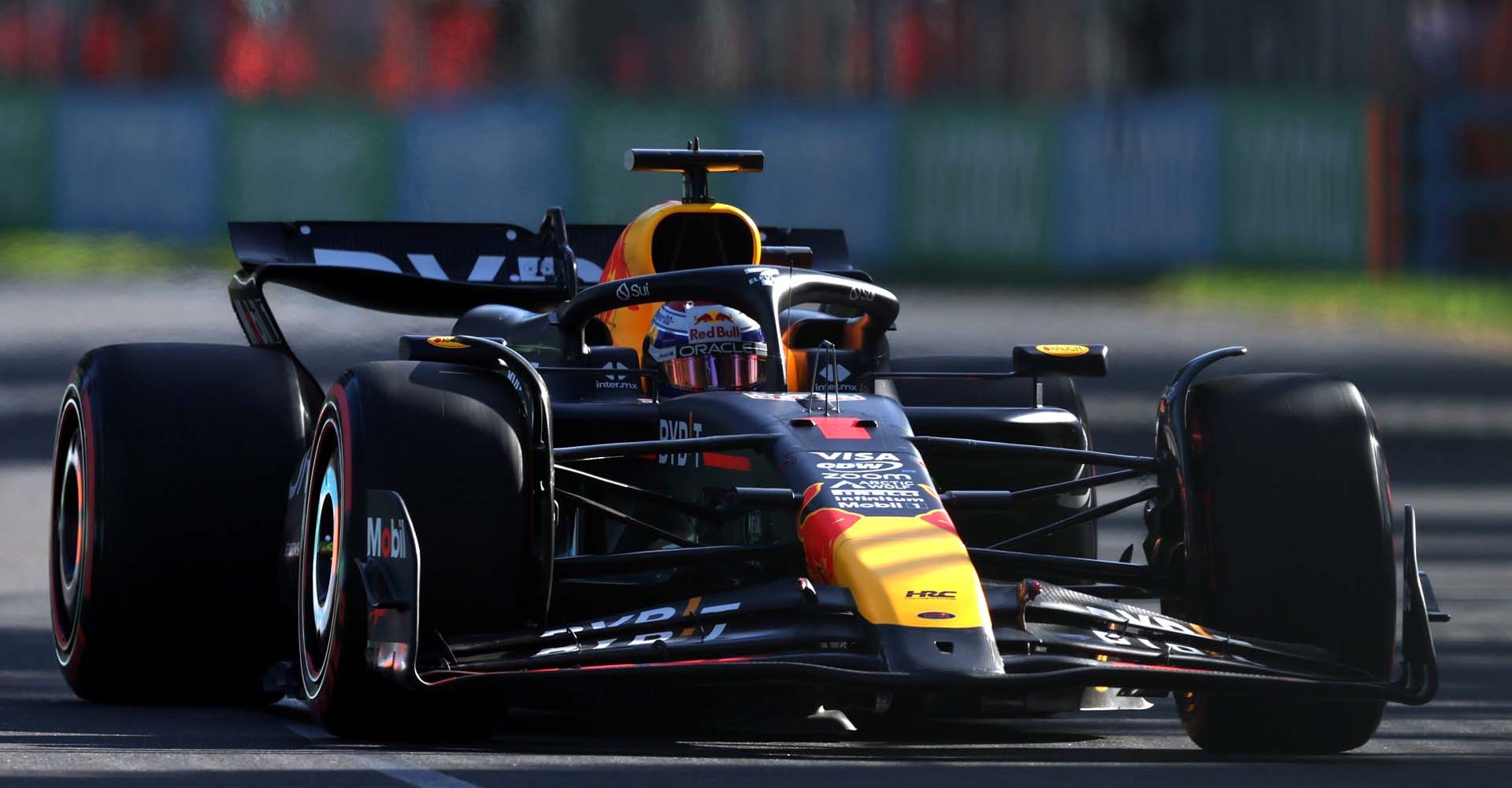 MELBOURNE, AUSTRALIA - MARCH 23: Max Verstappen of the Netherlands driving the (1) Oracle Red Bull Racing RB20 on track during qualifying ahead of the F1 Grand Prix of Australia at Albert Park Circuit on March 23, 2024 in Melbourne, Australia. (Photo by Robert Cianflone/Getty Images) // Getty Images / Red Bull Content Pool // SI202403230161 // Usage for editorial use only //