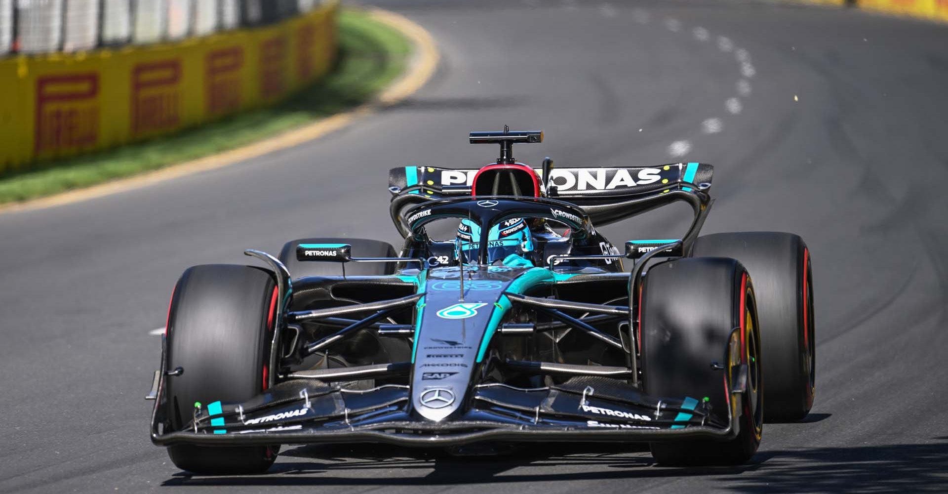 MELBOURNE GRAND PRIX CIRCUIT, AUSTRALIA - MARCH 24: George Russell, Mercedes F1 W15 during the Australian GP at Melbourne Grand Prix Circuit on Sunday March 24, 2024 in Melbourne, Australia. (Photo by Sam Bagnall / LAT Images)