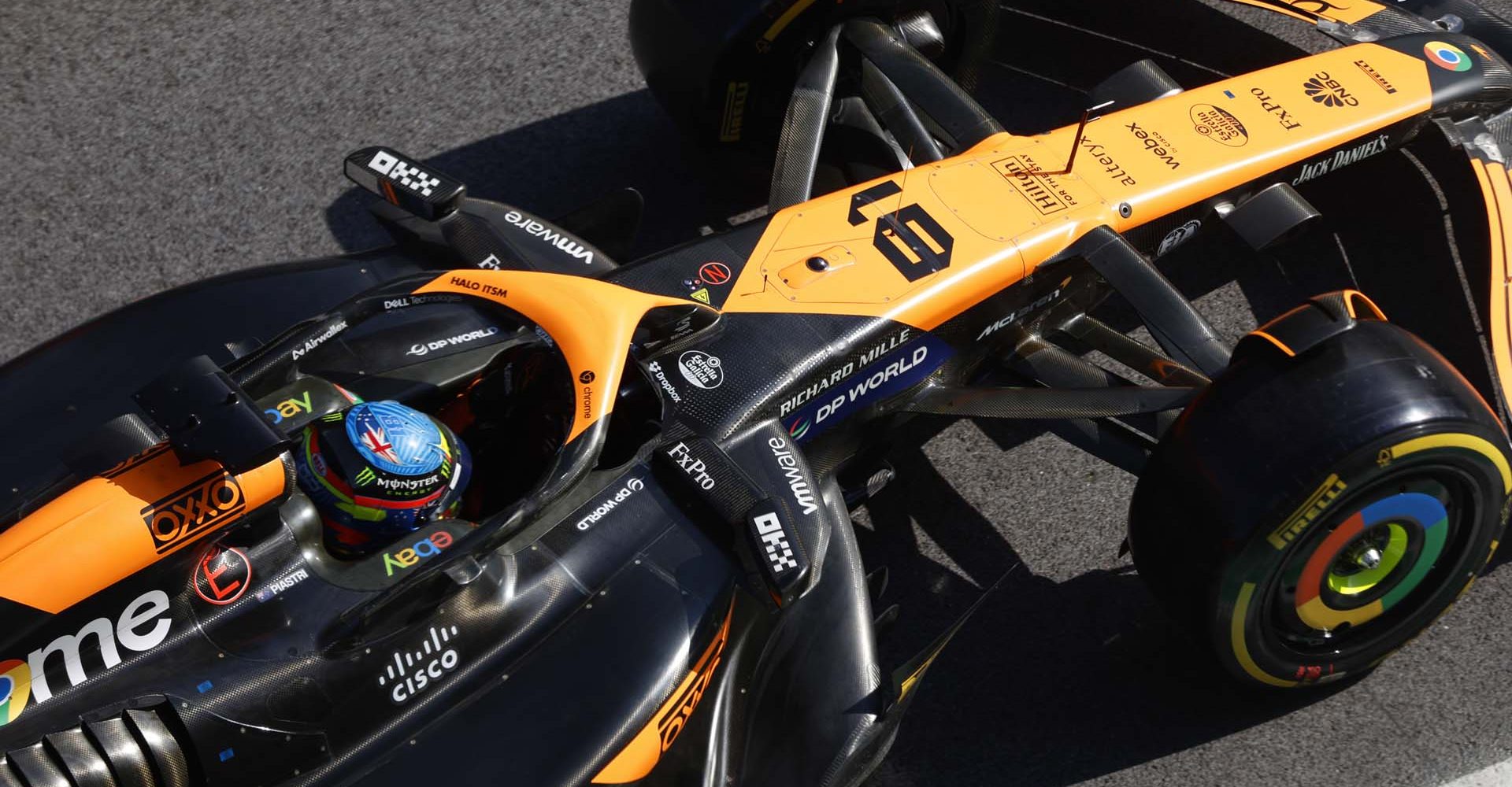 RED BULL RING, AUSTRIA - JUNE 28: Oscar Piastri, McLaren MCL38 during the Austrian GP at Red Bull Ring on Friday June 28, 2024 in Spielberg, Austria. (Photo by Steven Tee / LAT Images)