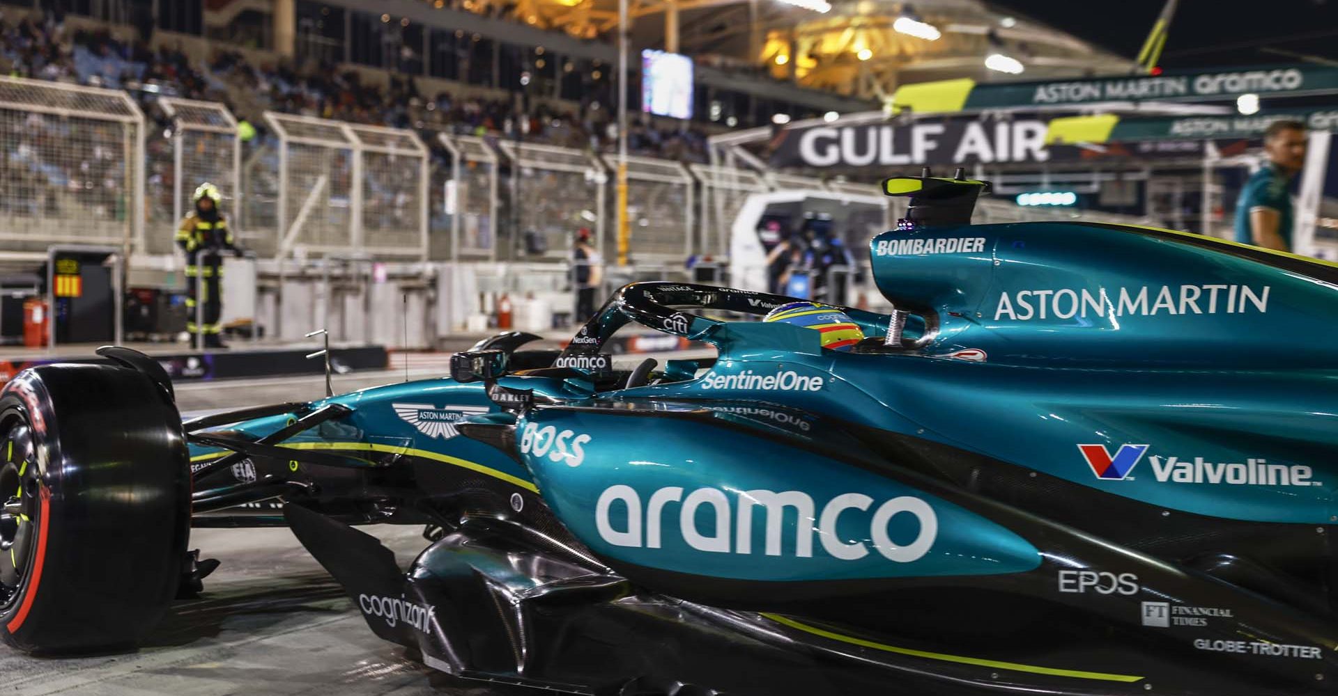 pit lane, Bahrain International Circuit, GP2401a, F1, GP, Bahrain
Fernando Alonso, Aston Martin AMR24, leaves the garage