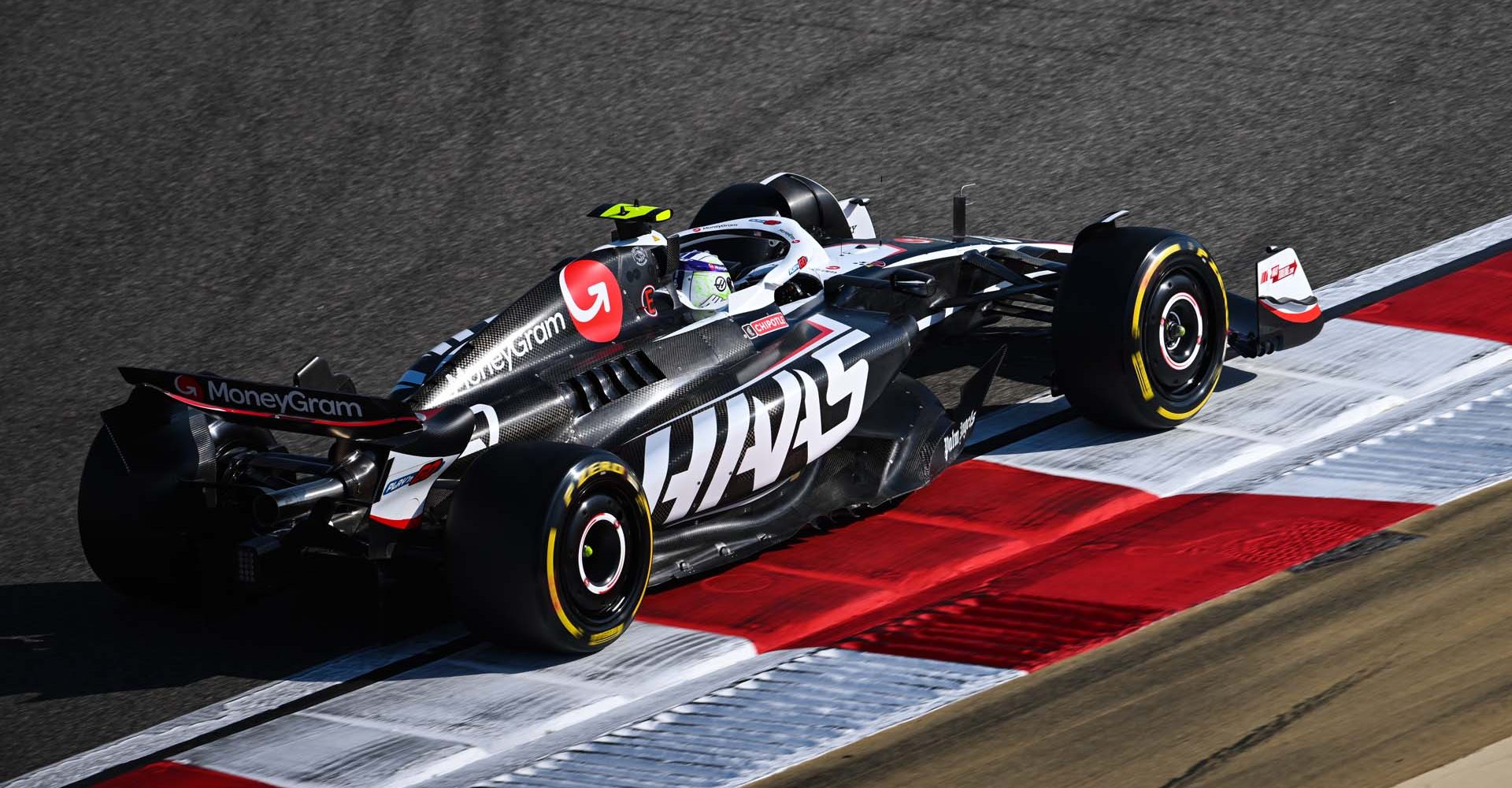 BAHRAIN INTERNATIONAL CIRCUIT, BAHRAIN - FEBRUARY 29: Nico Hulkenberg, Haas VF-24 during the Bahrain GP at Bahrain International Circuit on Thursday February 29, 2024 in Sakhir, Bahrain. (Photo by Simon Galloway / LAT Images)