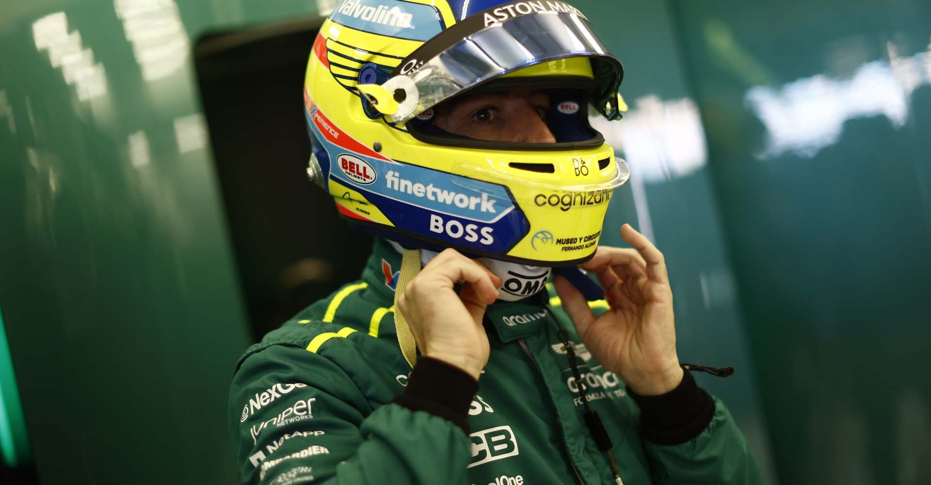 portrait, Bahrain International Circuit, F124T01a, F1, GP, Bahrain
Fernando Alonso, Aston Martin F1 Team