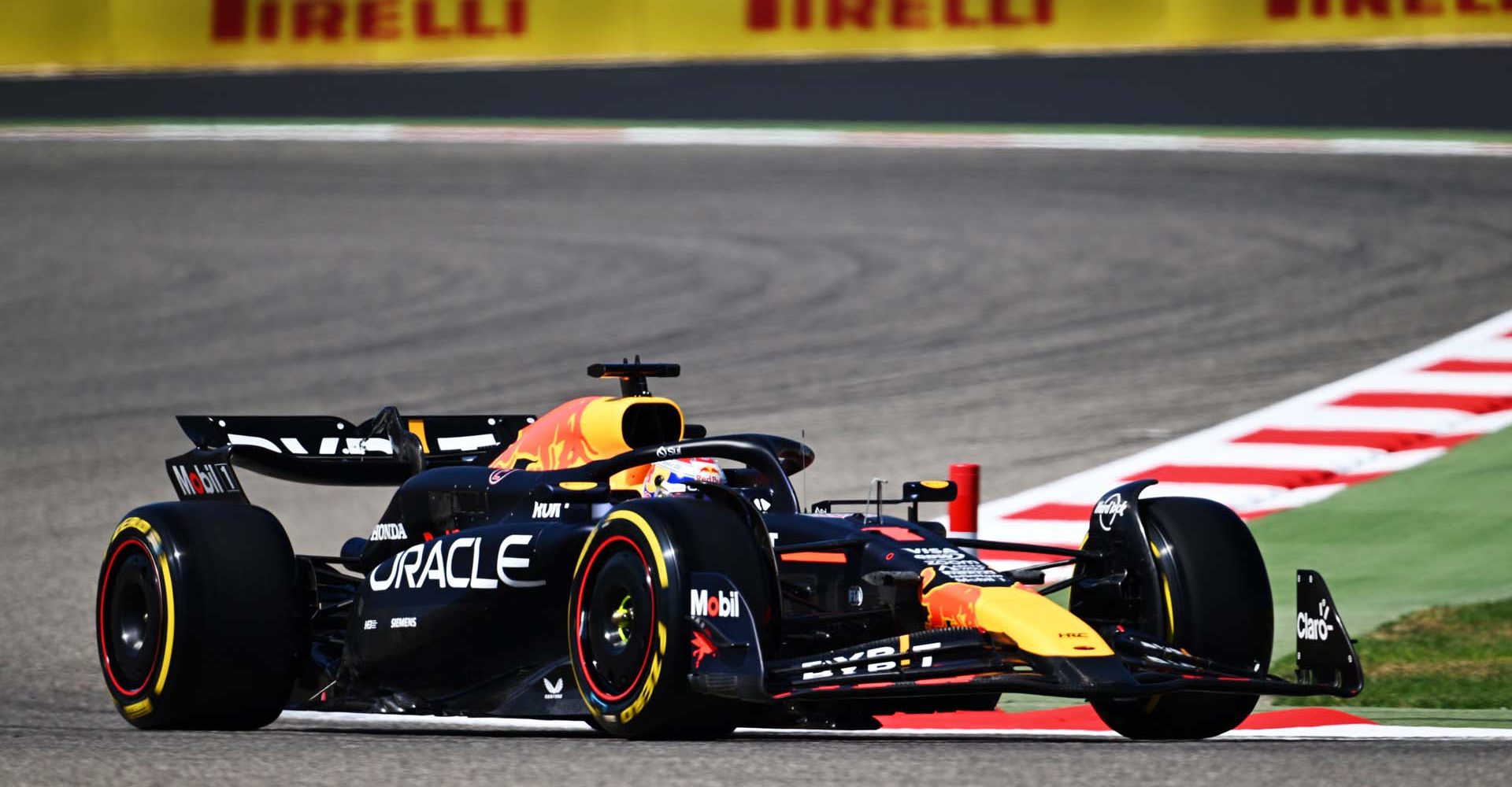 BAHRAIN INTERNATIONAL CIRCUIT, BAHRAIN - FEBRUARY 21: Max Verstappen, Red Bull Racing RB20 during the Pre-Season Test at Bahrain International Circuit on Wednesday February 21, 2024 in Sakhir, Bahrain. (Photo by Simon Galloway / LAT Images)