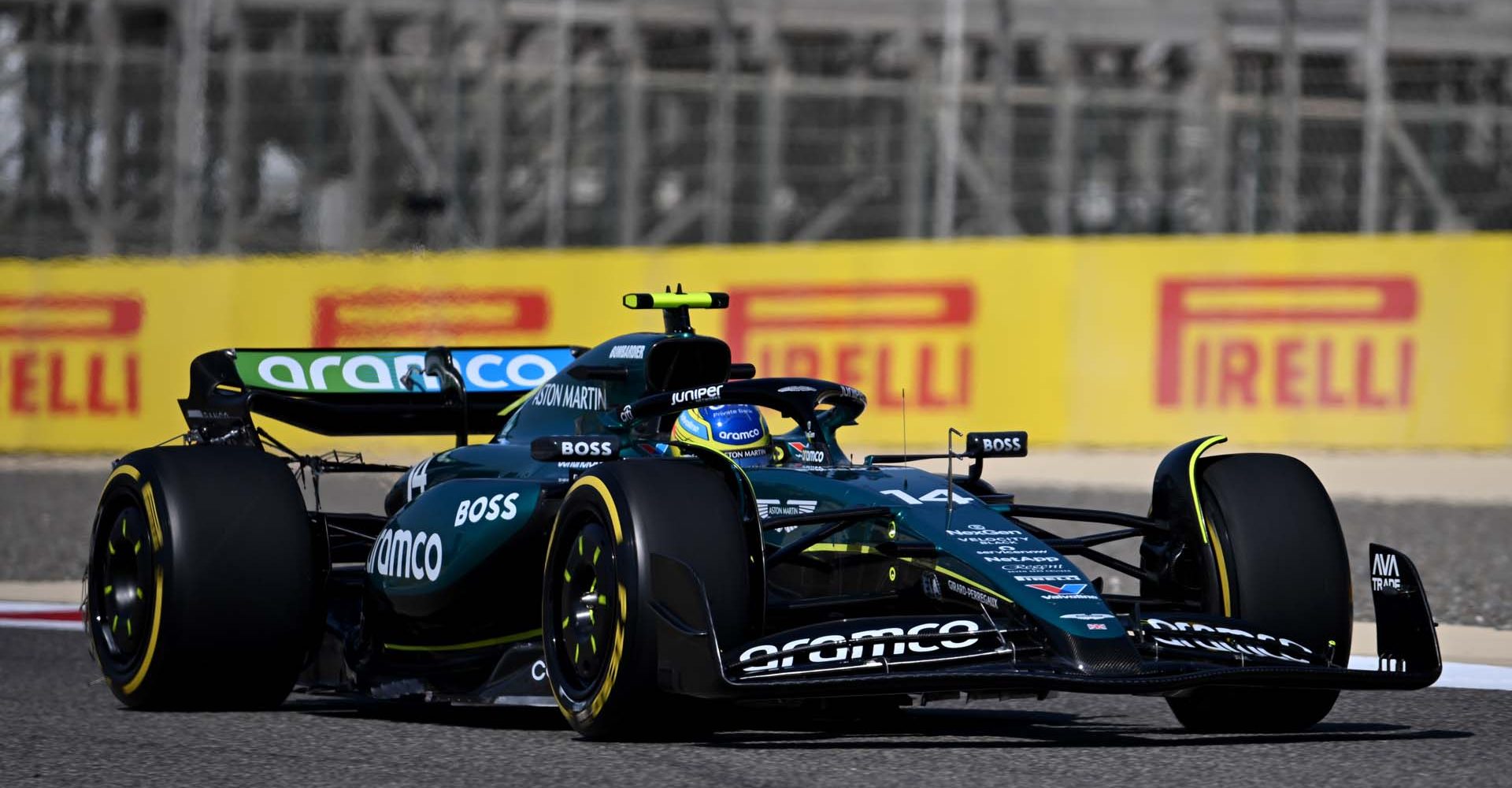 BAHRAIN INTERNATIONAL CIRCUIT, BAHRAIN - FEBRUARY 22: Fernando Alonso, Aston Martin AMR24 during the Pre-Season Test at Bahrain International Circuit on Thursday February 22, 2024 in Sakhir, Bahrain. (Photo by Simon Galloway / LAT Images)