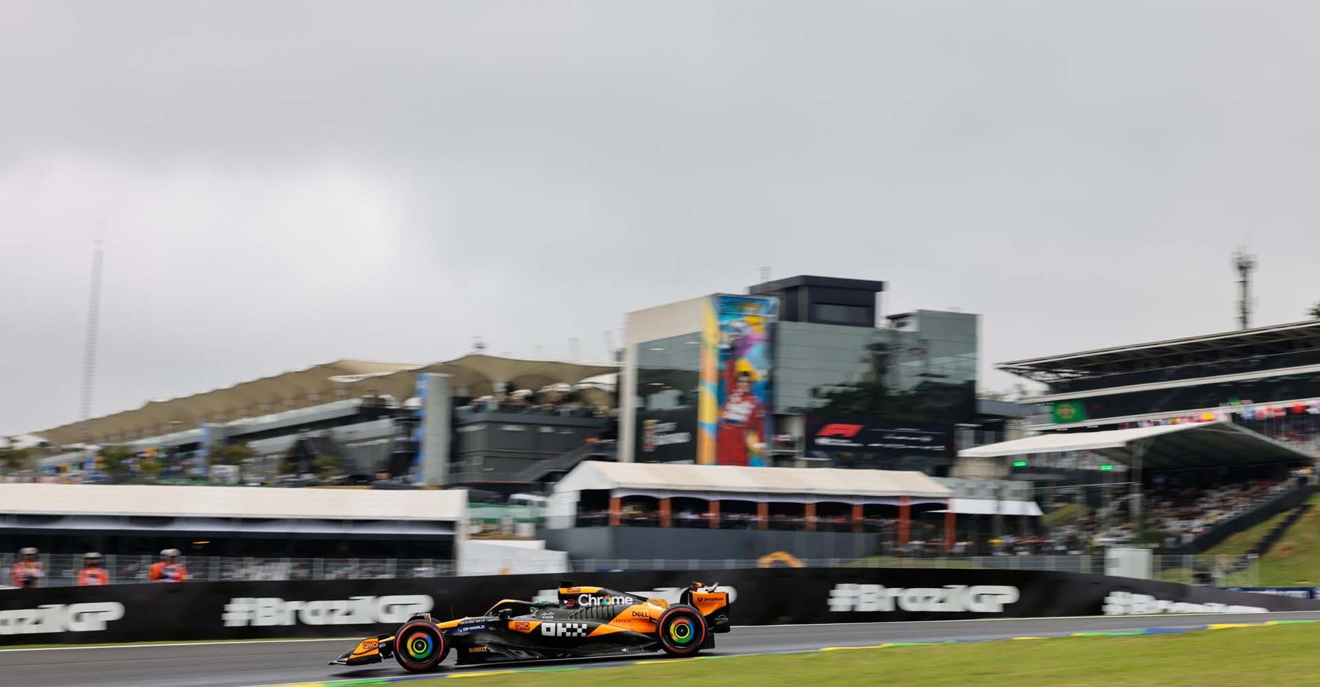 Oscar Piastri, McLaren MCL38 during the Brazilian GP at Autódromo José Carlos Pace