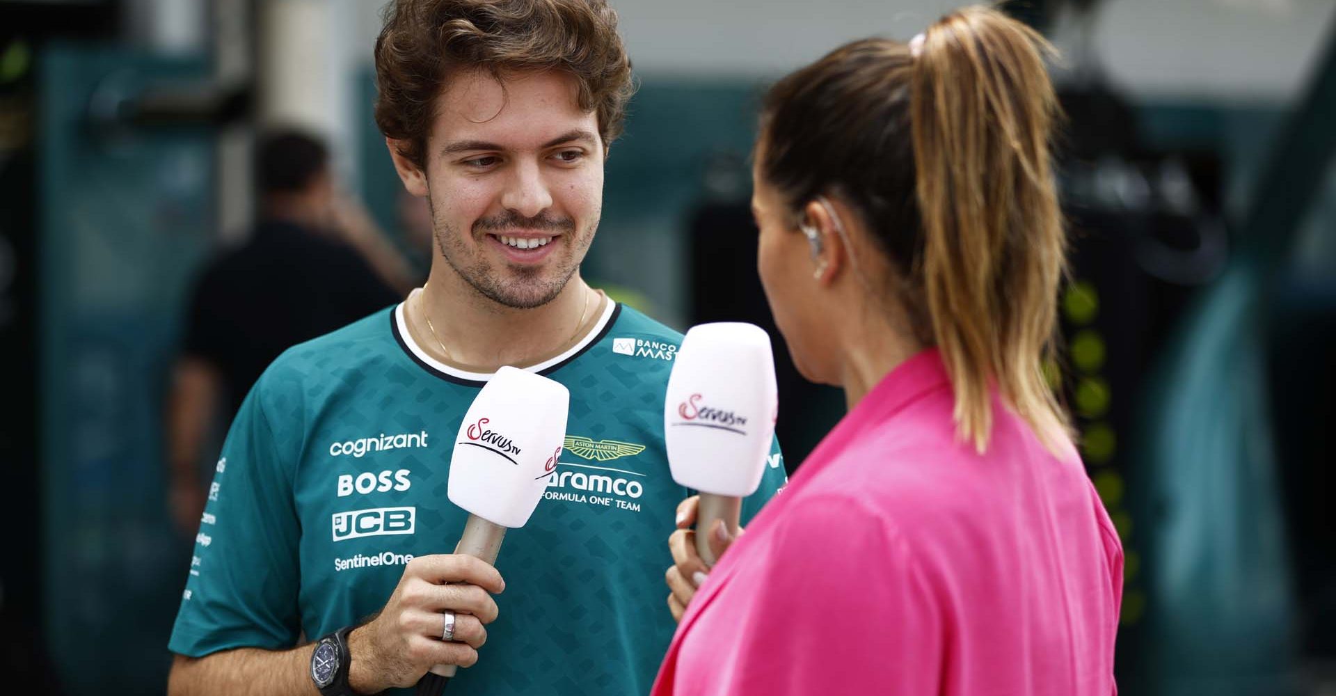 media, Portrait, Autódromo José Carlos Pace, GP2421a, F1, GP, Brazil
Felipe Drugovich, Reserve Driver, Aston Martin F1 Team, is interviewed