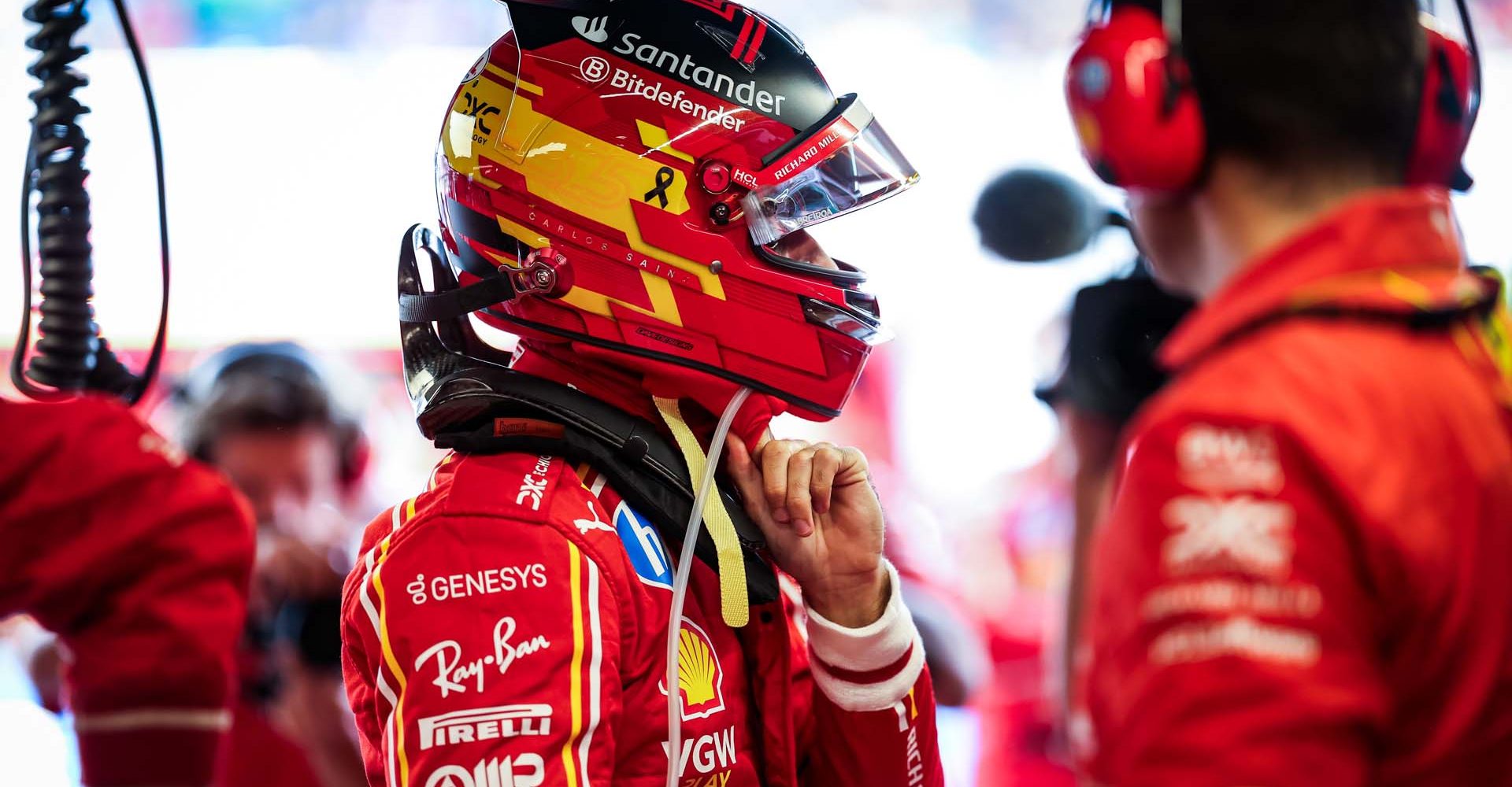 SAINZ Carlos (spa), Scuderia Ferrari SF-24, portrait during the Formula 1 Grande Premio de Sao Paulo 2024, 21th round of the 2024 Formula One World Championship from November 1 to 3, 2024 on the Interlagos Circuit, in Sao Paulo, Brazil - Photo Florent Gooden / DPPI