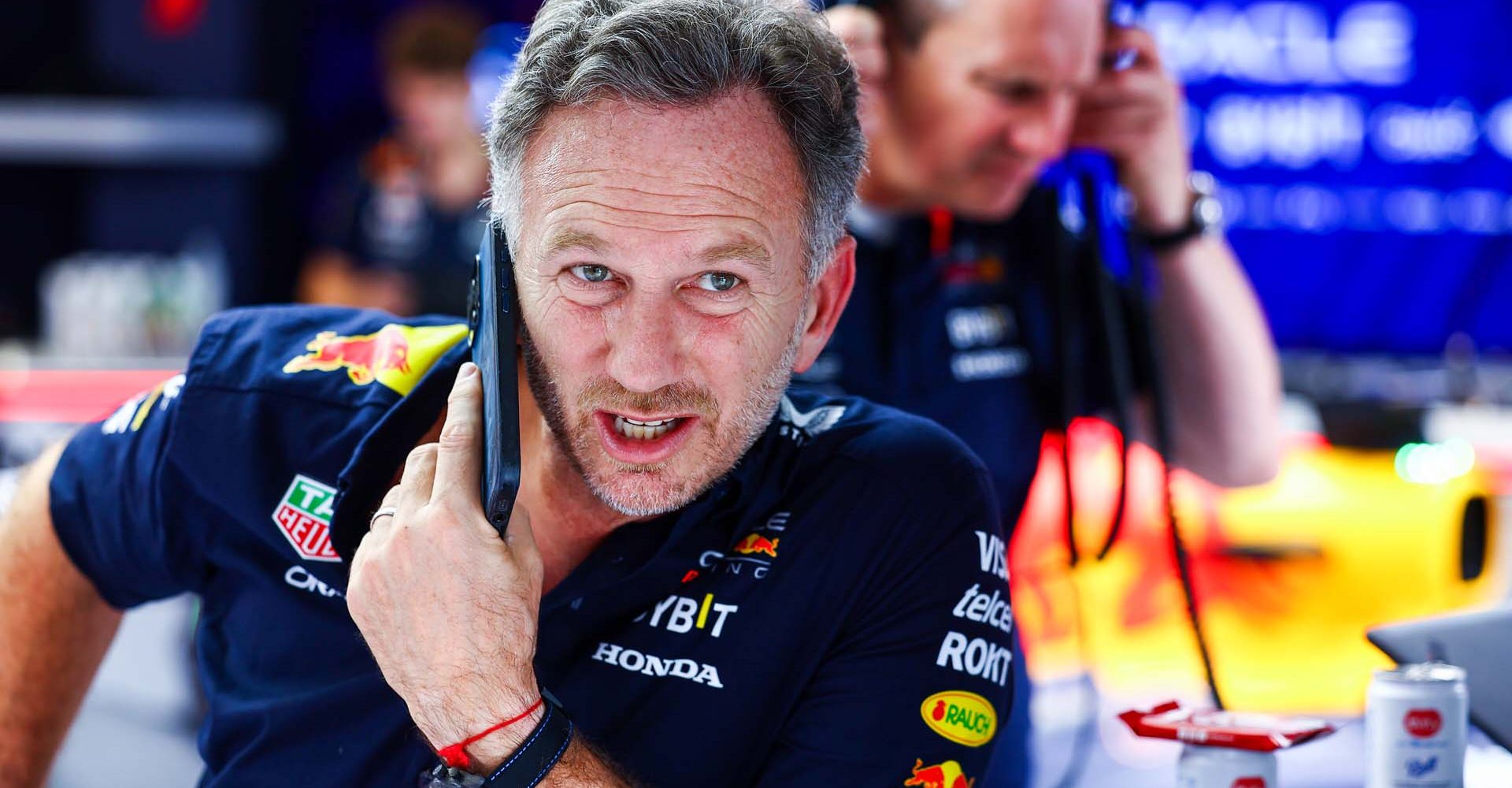 SAO PAULO, BRAZIL - NOVEMBER 02: Oracle Red Bull Racing Team Principal Christian Horner talks on the phone in the garage after the Sprint ahead of the F1 Grand Prix of Brazil at Autodromo Jose Carlos Pace on November 02, 2024 in Sao Paulo, Brazil. (Photo by Mark Thompson/Getty Images) // Getty Images / Red Bull Content Pool // SI202411020369 // Usage for editorial use only //