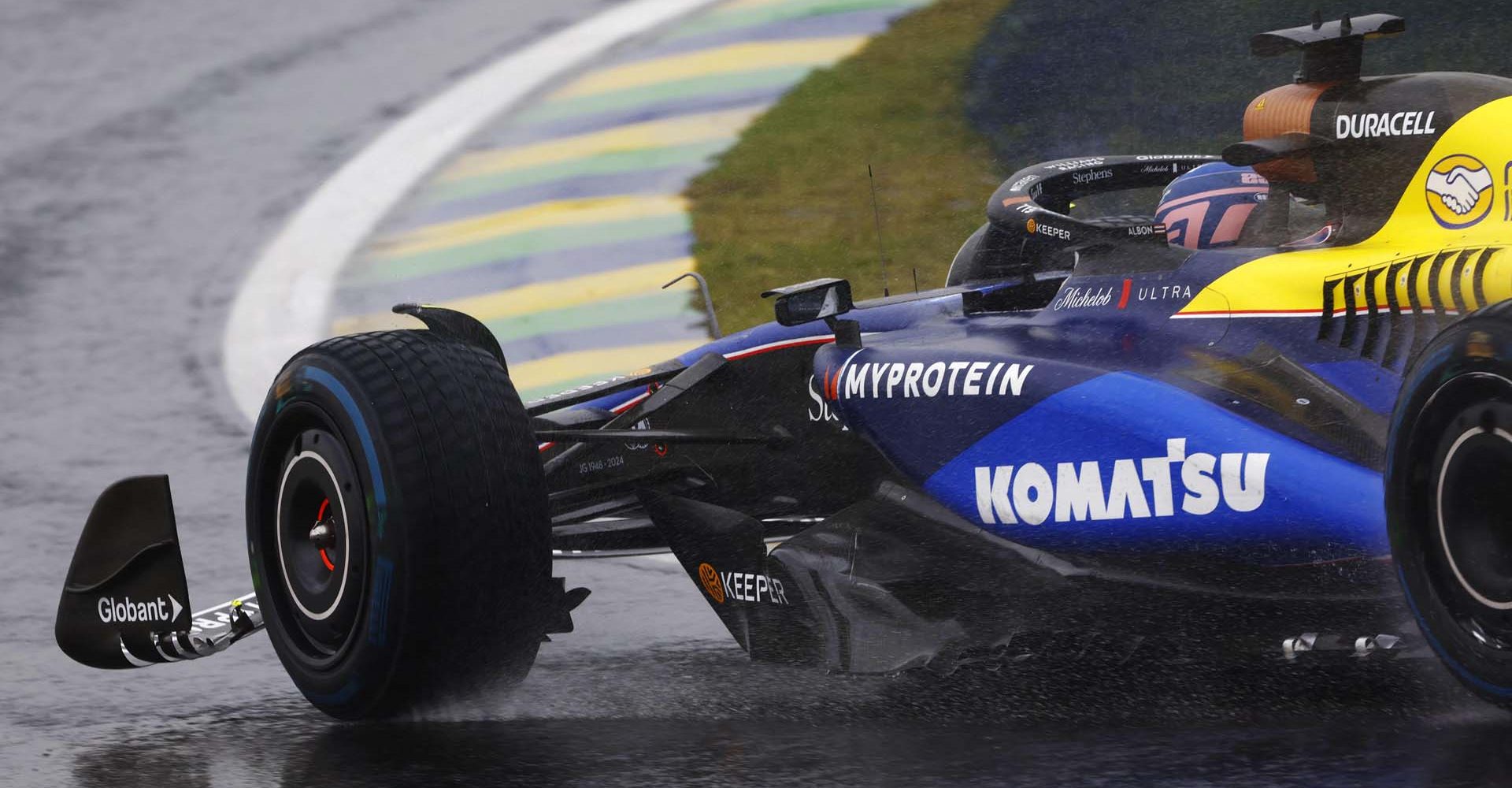 Alex Albon, Williams FW46 during the Brazilian GP at Autódromo José Carlos Pace