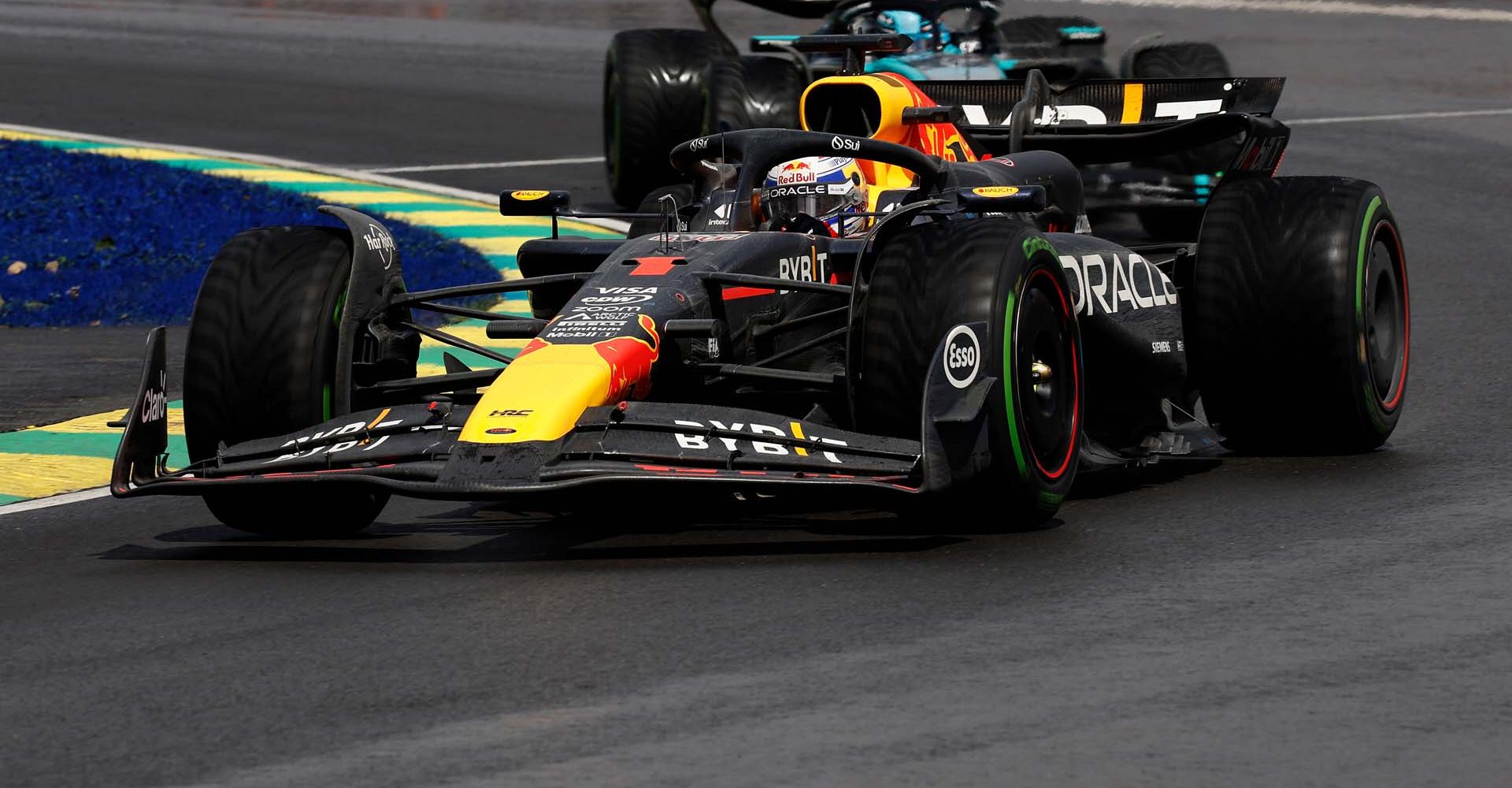 MONTREAL, QUEBEC - JUNE 09: Max Verstappen of the Netherlands driving the (1) Oracle Red Bull Racing RB20 leads George Russell of Great Britain driving the (63) Mercedes AMG Petronas F1 Team W15 on track during the F1 Grand Prix of Canada at Circuit Gilles Villeneuve on June 09, 2024 in Montreal, Quebec. (Photo by Chris Graythen/Getty Images) // Getty Images / Red Bull Content Pool // SI202406090590 // Usage for editorial use only //