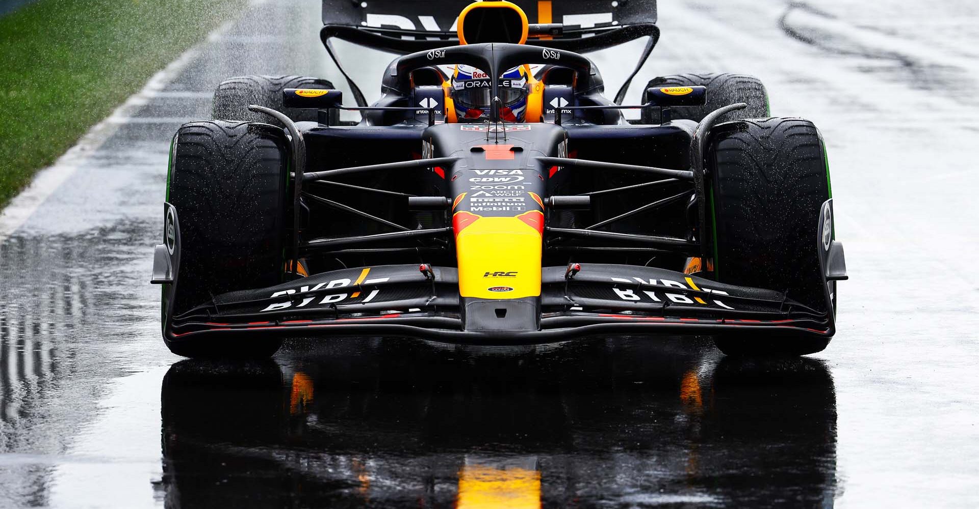 MONTREAL, QUEBEC - JUNE 09: Max Verstappen of the Netherlands driving the (1) Oracle Red Bull Racing RB20 arrives on the grid prior to the F1 Grand Prix of Canada at Circuit Gilles Villeneuve on June 09, 2024 in Montreal, Quebec. (Photo by Mark Thompson/Getty Images) // Getty Images / Red Bull Content Pool // SI202406091146 // Usage for editorial use only //