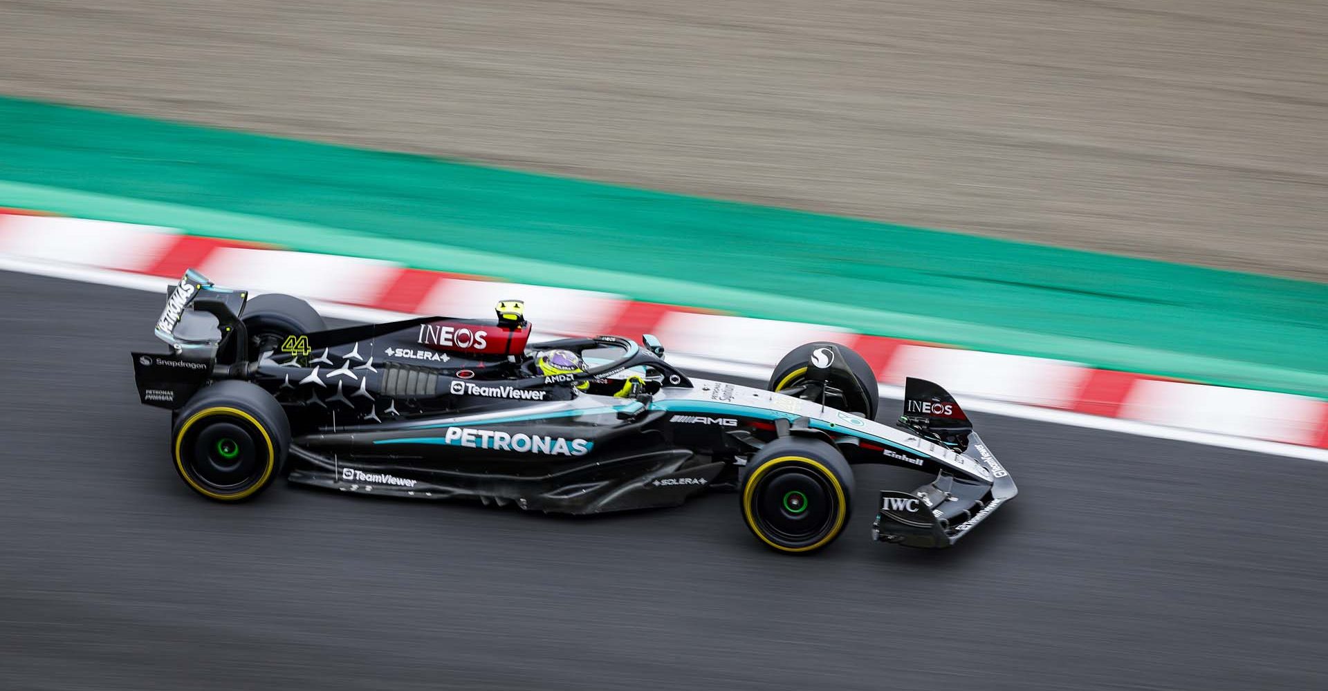 2024 Japanese Grand Prix, Friday - Jiri Krenek Lewis Hamilton