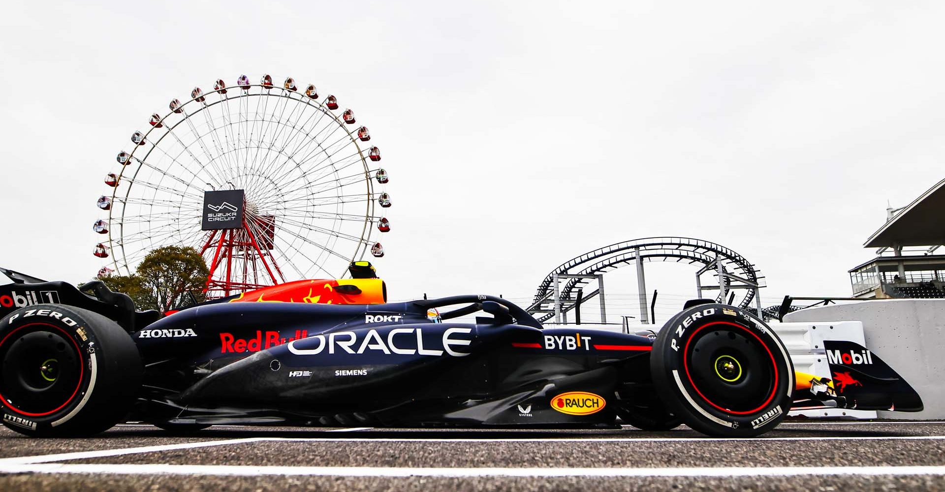 SUZUKA, JAPAN - APRIL 05: Max Verstappen, Red Bull Racing RB20, leaves the pit lane during the Japanese GP at Suzuka on Friday April 05, 2024 in Suzuka, Japan. (Photo by Andy Hone / LAT Images)