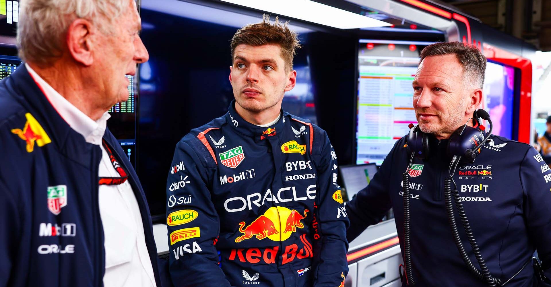 SUZUKA, JAPAN - APRIL 05: Max Verstappen of the Netherlands and Oracle Red Bull Racing, Oracle Red Bull Racing Team Consultant Dr Helmut Marko and Oracle Red Bull Racing Team Principal Christian Horner talk in the garage during practice ahead of the F1 Grand Prix of Japan at Suzuka International Racing Course on April 05, 2024 in Suzuka, Japan. (Photo by Mark Thompson/Getty Images) // Getty Images / Red Bull Content Pool // SI202404050156 // Usage for editorial use only //