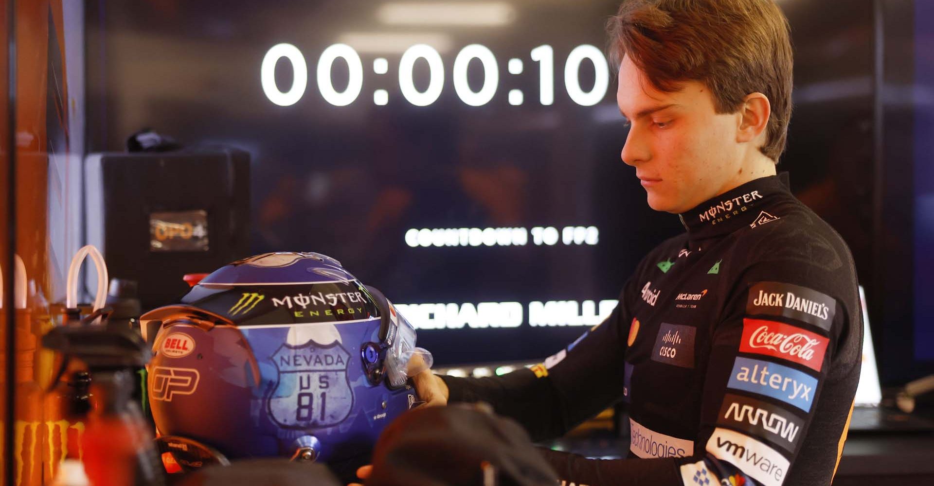 Oscar Piastri, McLaren F1 Team, prepares in the garage