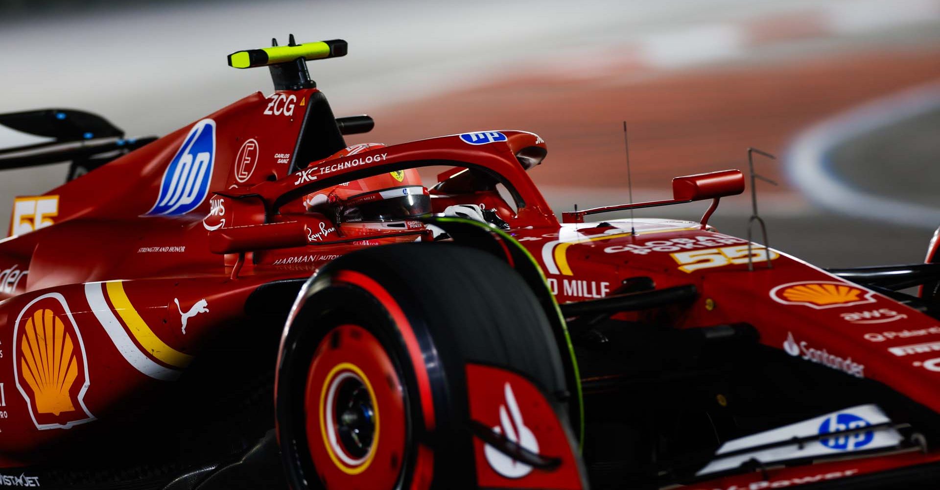 STREETS OF LAS VEGAS, UNITED STATES OF AMERICA - NOVEMBER 22: Carlos Sainz, Ferrari SF-24 during the Las Vegas GP at Streets of Las Vegas on Friday November 22, 2024, United States of America. (Photo by Glenn Dunbar / LAT Images)