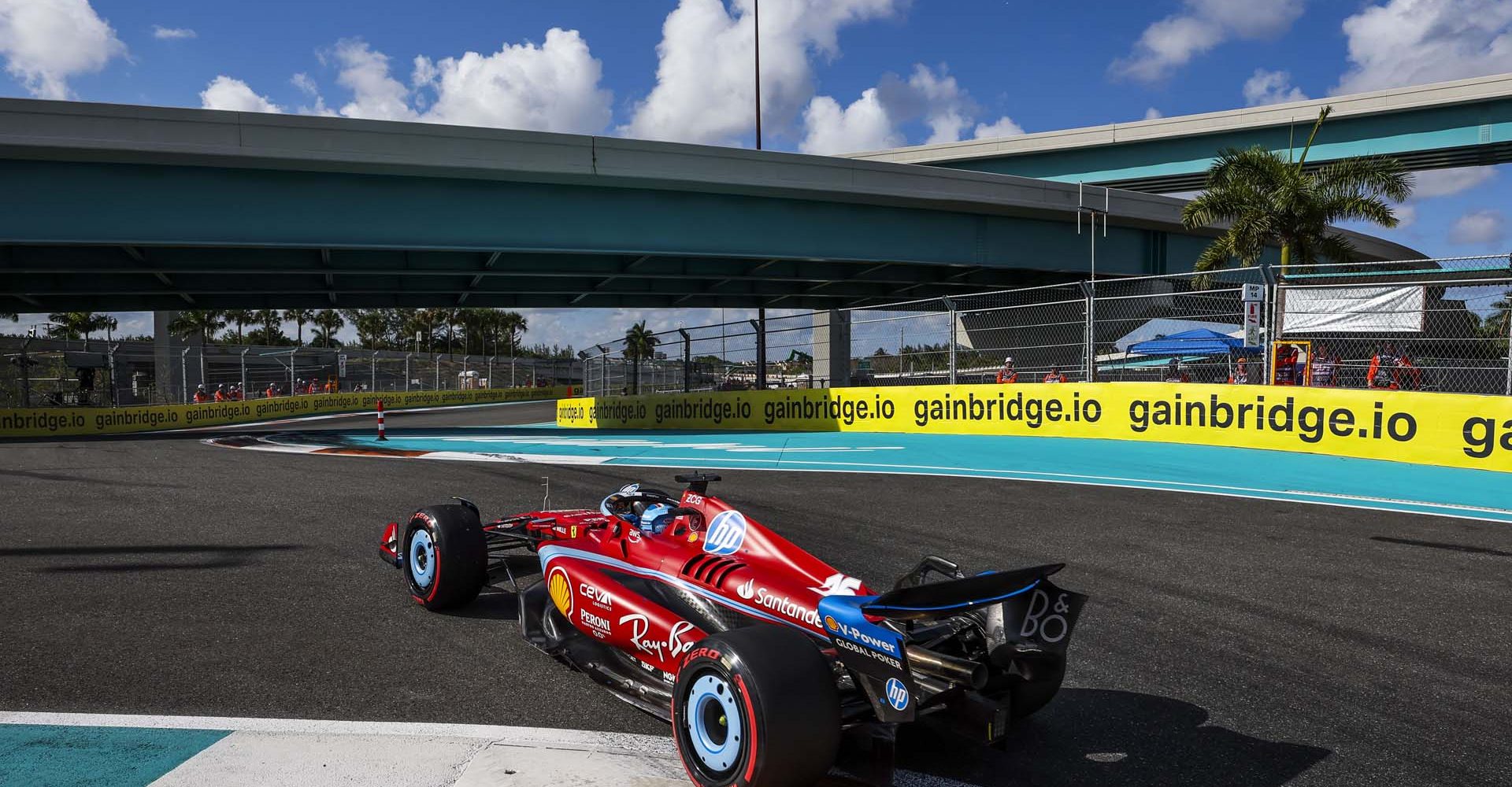 16 LECLERC Charles (mco), Scuderia Ferrari HP SF-24, action during the Formula 1 Crypto.com Miami Grand Prix 2024, 6th round of the 2024 Formula One World Championship from May 3 to 5, 2024 on the Miami International Autodrome, in Miami, United States of America - Photo Antonin Vincent / DPPI