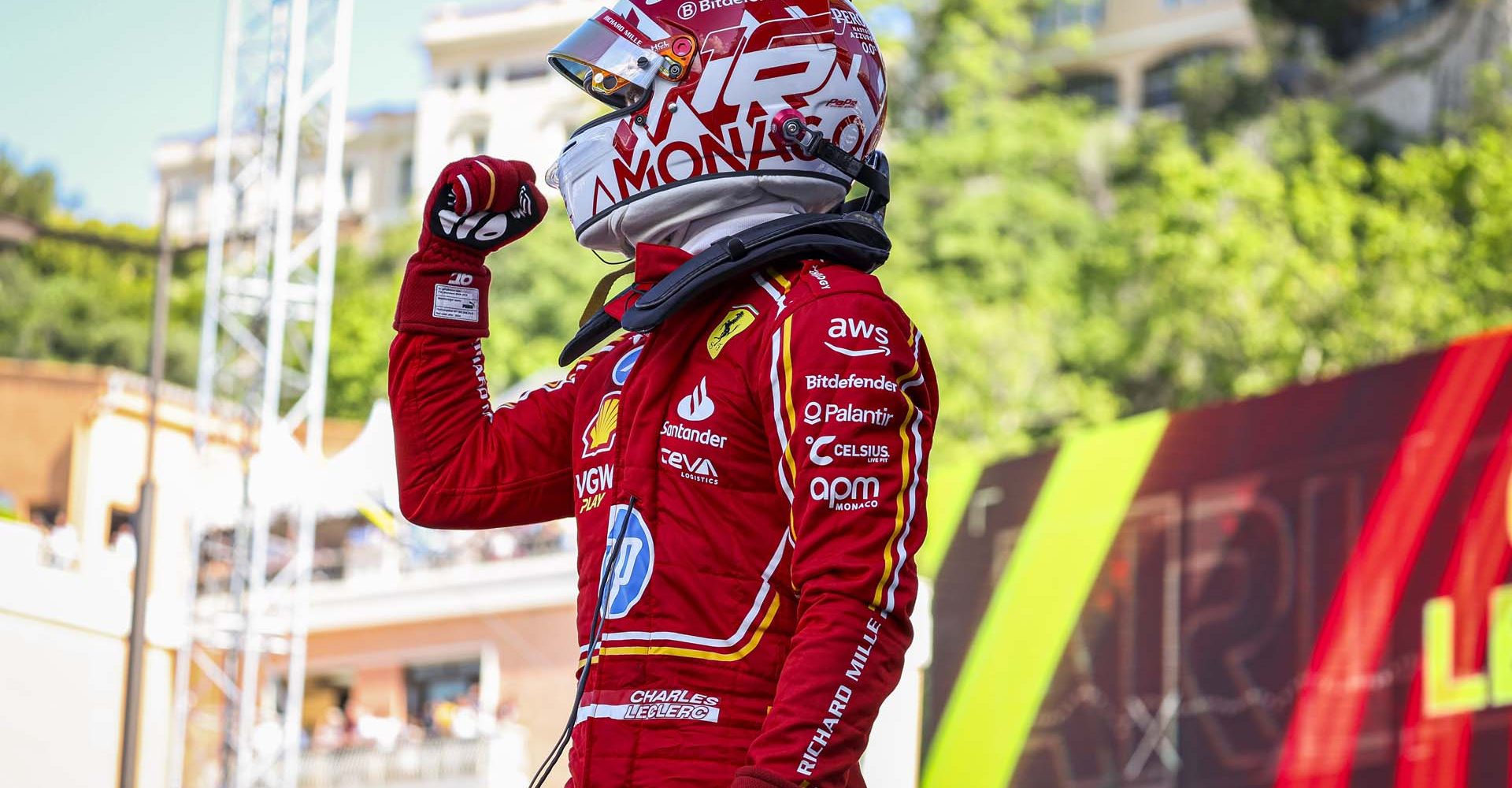 LECLERC Charles (mco), Scuderia Ferrari SF-24, portrait, celebrate his pole position during the Formula 1 Grand Prix de Monaco 2024, 8th round of the 2024 Formula One World Championship from May 23 to 26, 2024 on the Circuit de Monaco, in Monaco - Photo Antonin Vincent / DPPI