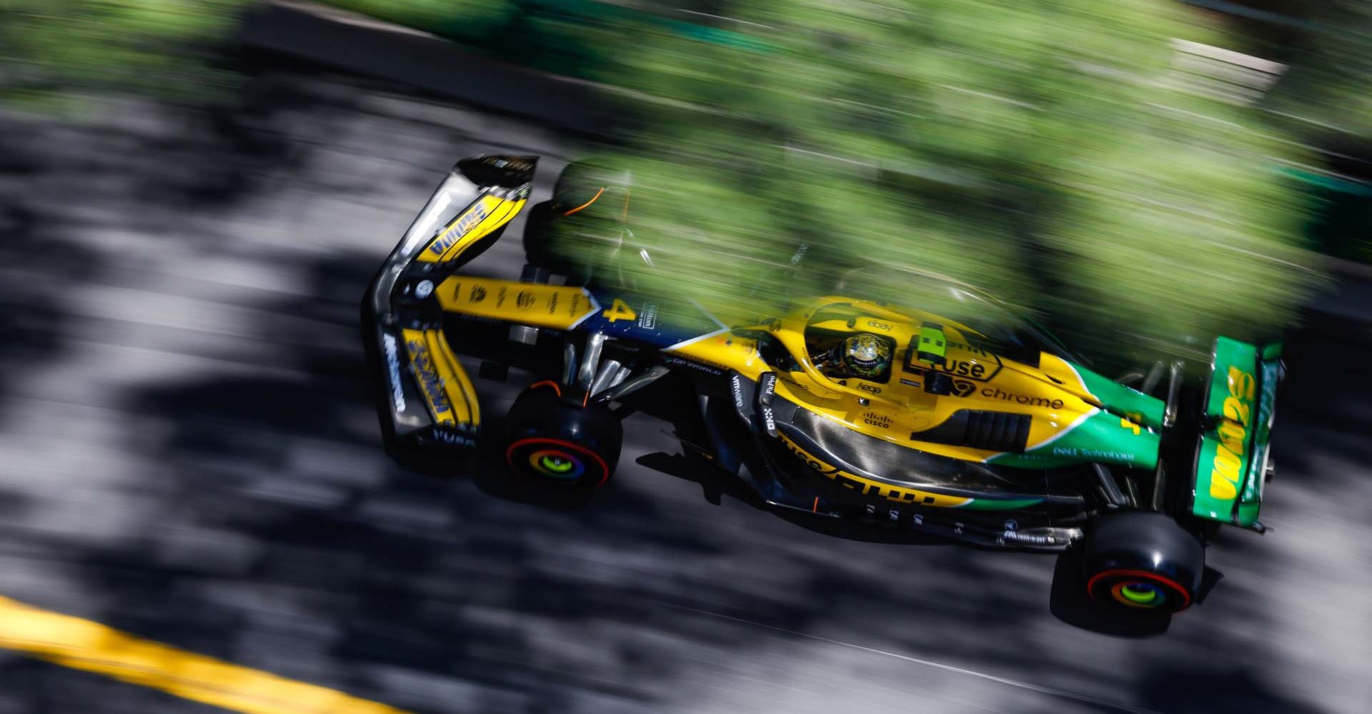 CIRCUIT DE MONACO, MONACO - MAY 25: Lando Norris, McLaren MCL38 during the Monaco GP at Circuit de Monaco on Saturday May 25, 2024 in Monte Carlo, Monaco. (Photo by Glenn Dunbar / LAT Images)