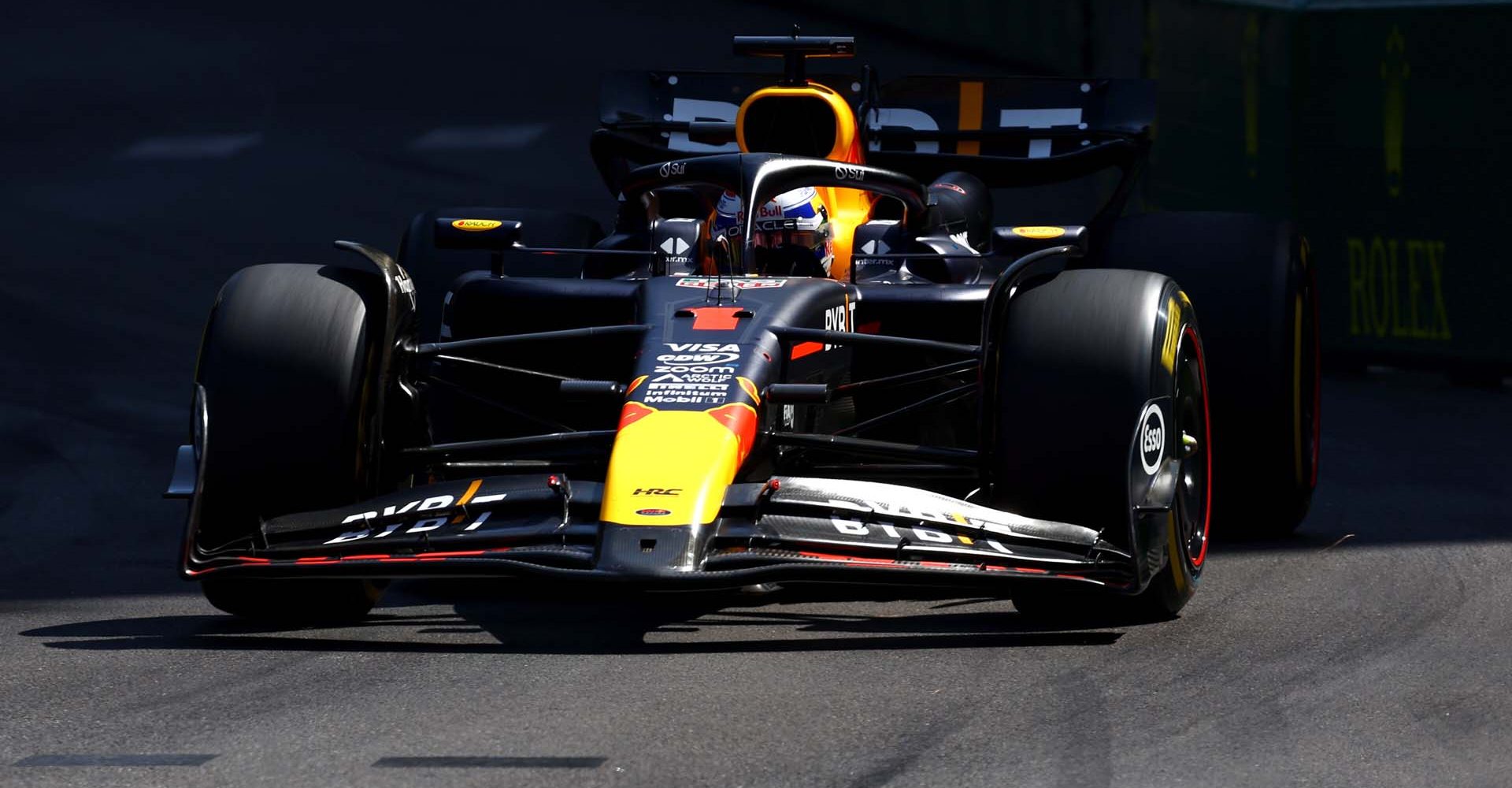 MONTE-CARLO, MONACO - MAY 26: Max Verstappen of the Netherlands driving the (1) Oracle Red Bull Racing RB20 on track during the F1 Grand Prix of Monaco at Circuit de Monaco on May 26, 2024 in Monte-Carlo, Monaco. (Photo by Mark Thompson/Getty Images) // Getty Images / Red Bull Content Pool // SI202405260498 // Usage for editorial use only //