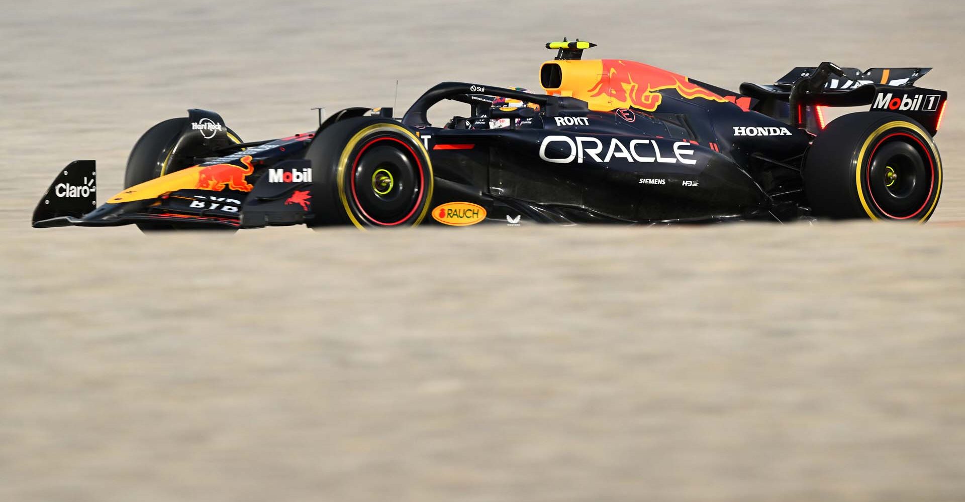 LUSAIL CITY, QATAR - NOVEMBER 29: Sergio Perez of Mexico driving the (11) Oracle Red Bull Racing RB20 on track during practice ahead of the F1 Grand Prix of Qatar at Lusail International Circuit on November 29, 2024 in Lusail City, Qatar. (Photo by Clive Mason/Getty Images) // Getty Images / Red Bull Content Pool // SI202411291220 // Usage for editorial use only //